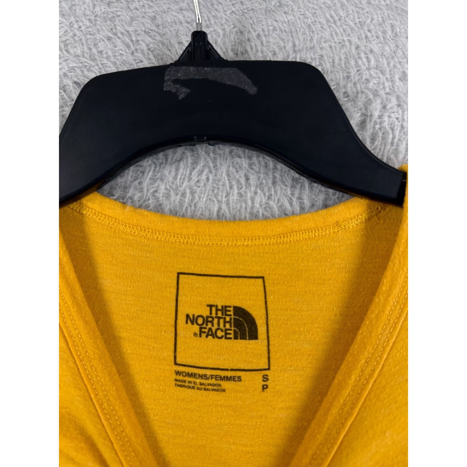 The North Face VINTAGE The North Face Shirt Women S Yellow CAMP Short Sleeve Crew Cotton READ Size S / US 4 / IT 40 - 7 Thumbnail