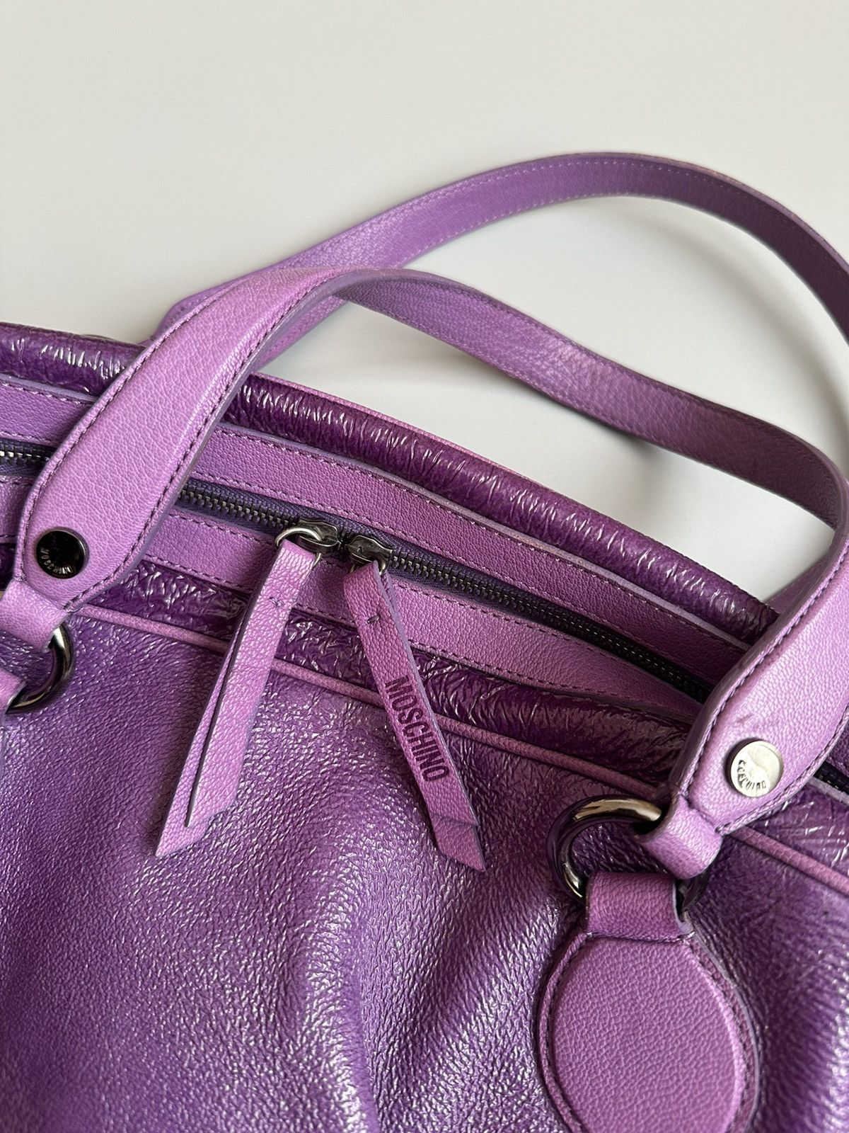 Moschino Moschino Purple Crinkled Patent Double Zip Pocket Duffel Bag Size ONE SIZE - 3 Thumbnail