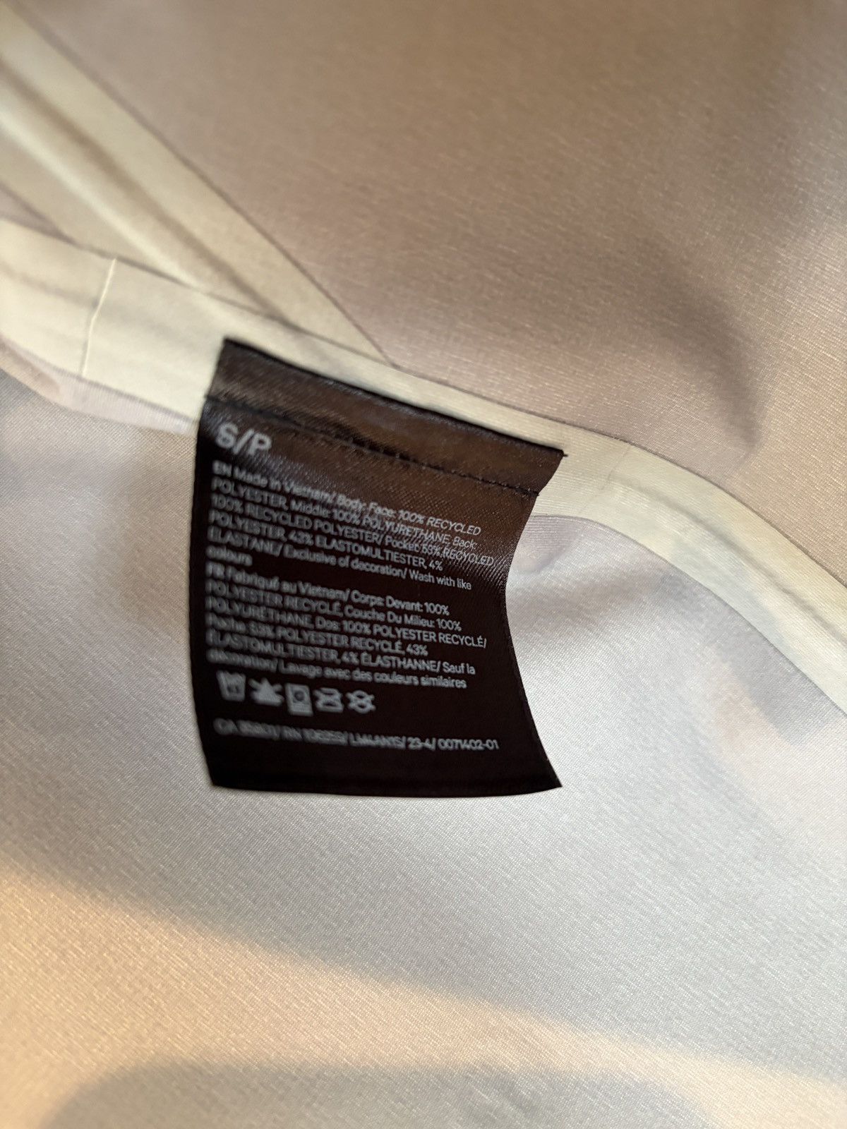 Lululemon Lululemon New Venture Raincoat Size US S / EU 44-46 / 1 - 7 Thumbnail