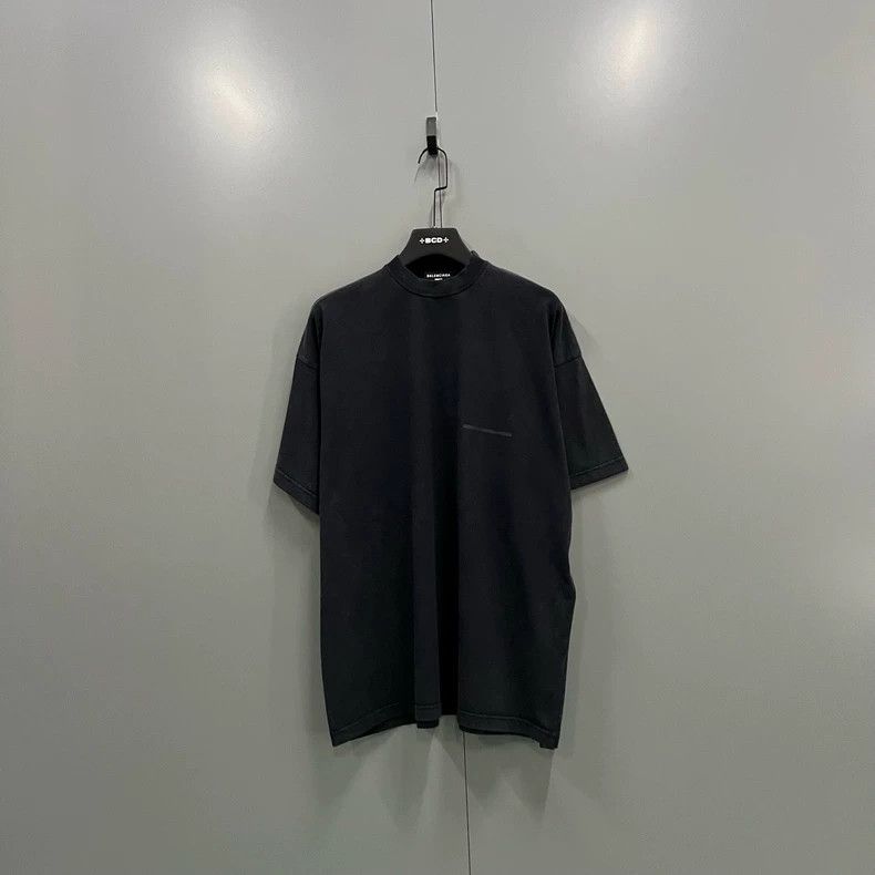 Balenciaga Balenciaga Taped letter print short sleeves Size US S / EU 44-46 / 1 - 1 Thumbnail