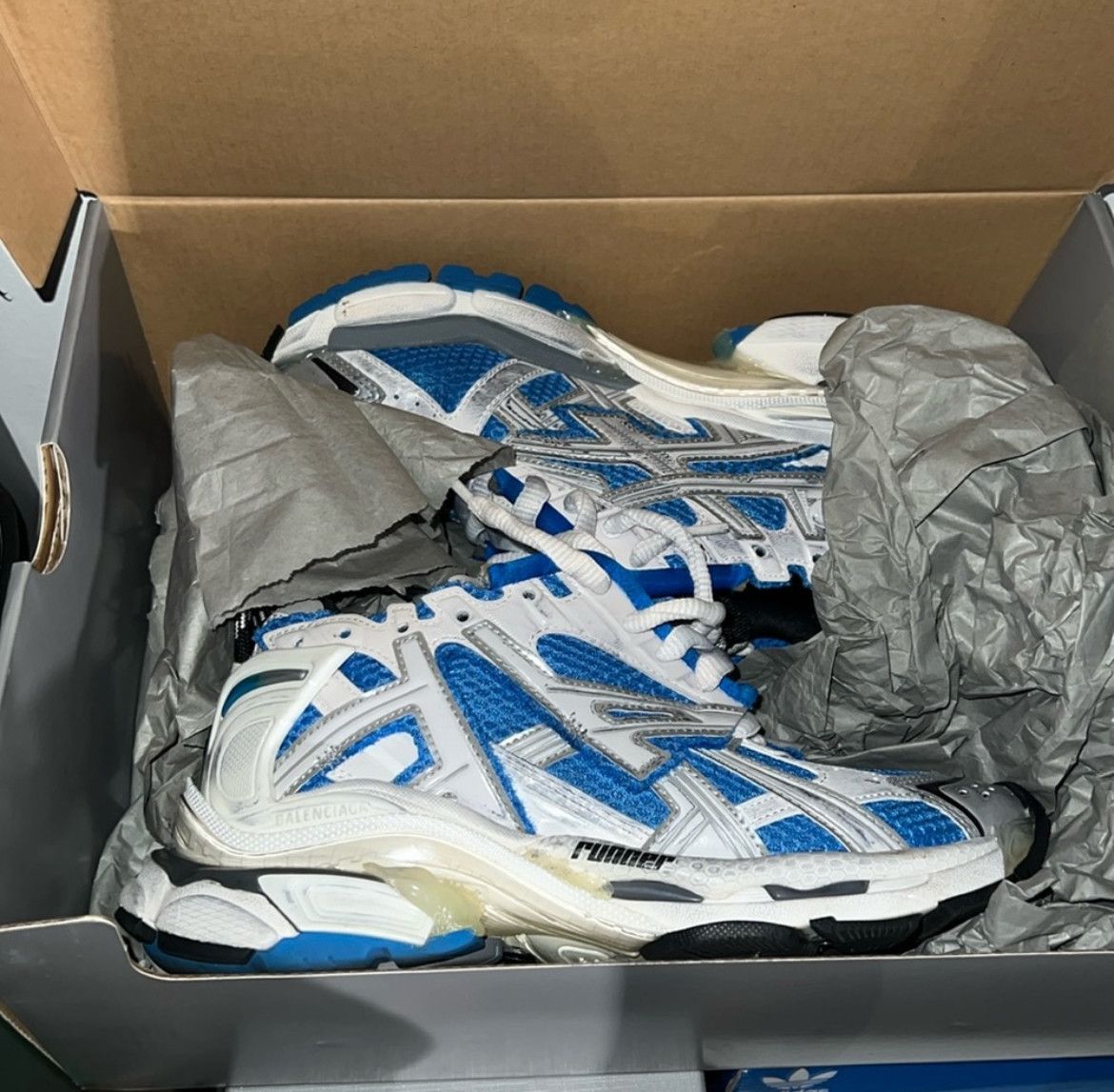 Balenciaga Balenciaga Runner Trainers Size US 7 / IT 37 - 3 Thumbnail