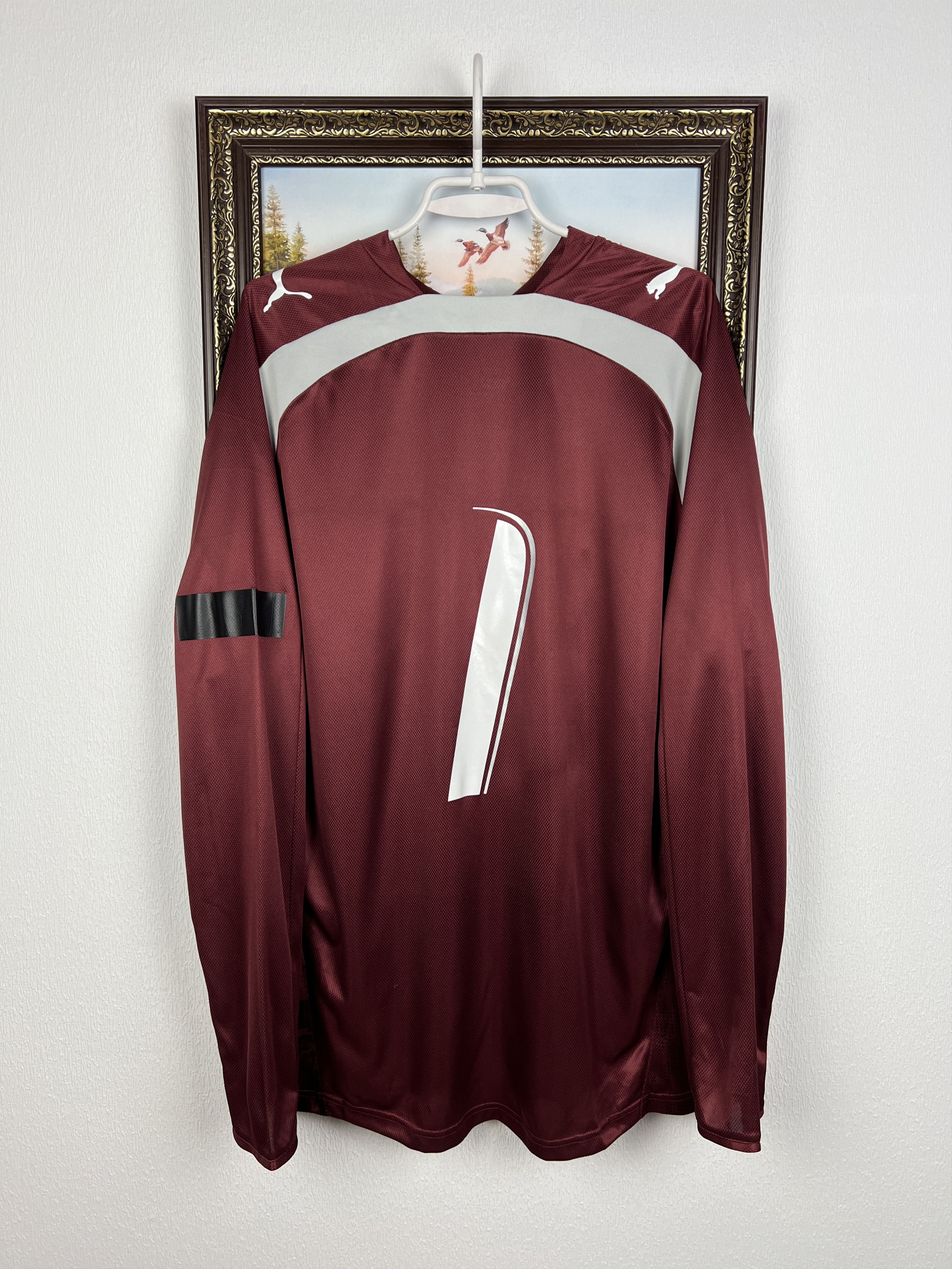 Puma Poland Goalkeeper football shirt Soccer Player Issue Jersey Size US XL / EU 56 / 4 - 11 Thumbnail
