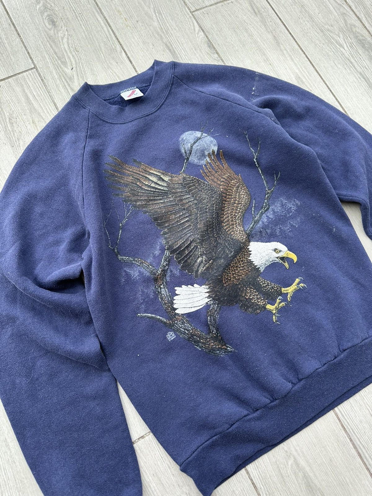 Other Vintage Wild Nature Eagle Made In USA NAVY crewneck Size US M / EU 48-50 / 2 - 8 Thumbnail