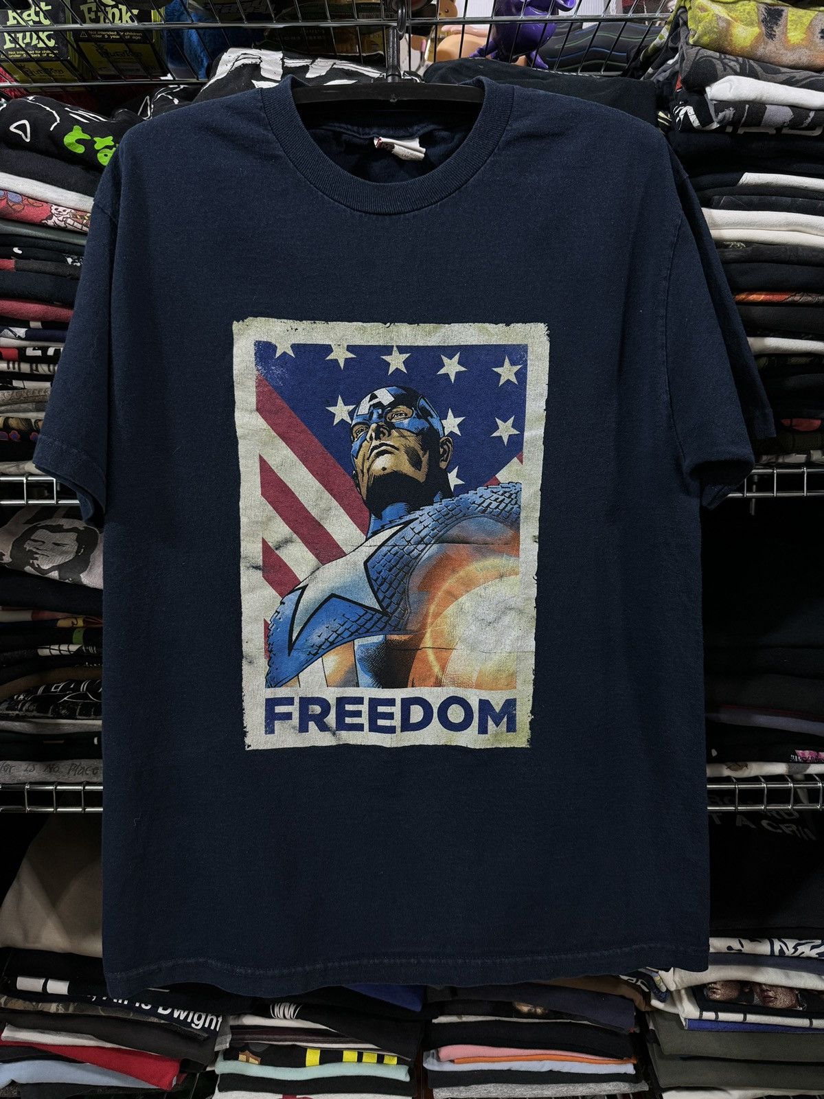 Disney × Marvel Comics × Vintage Captain America marvel comic movie tee avengers cartoon tee Size US L / EU 52-54 / 3 - 1 Thumbnail