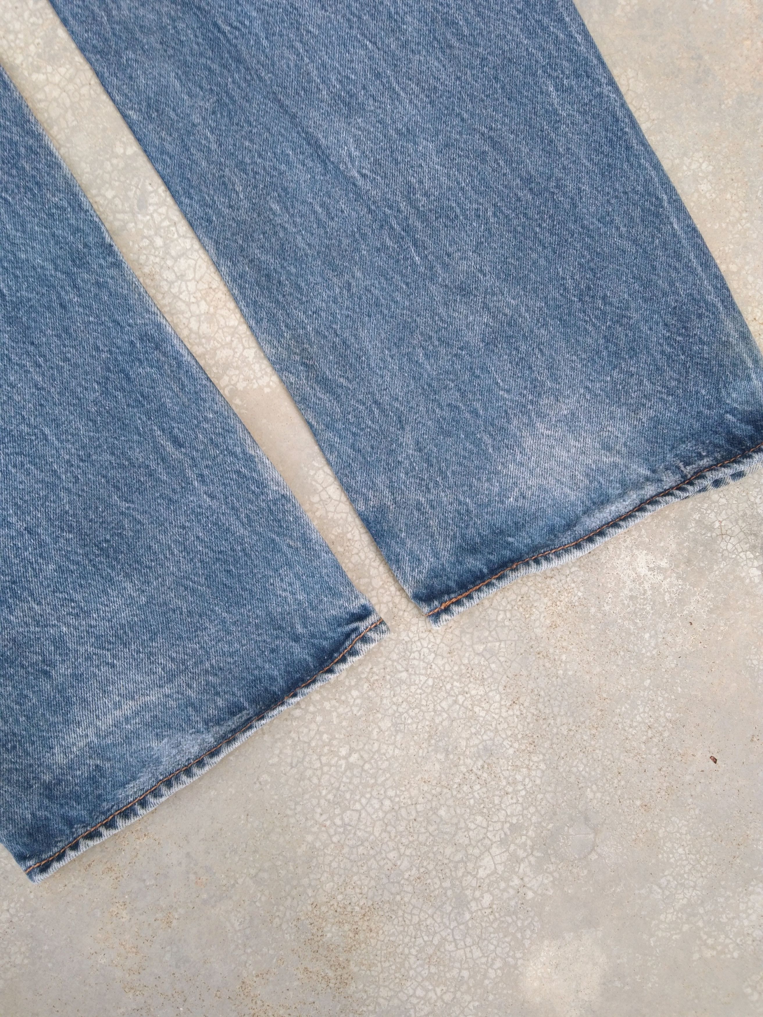 Levi's × Vintage Vintage Levis 501 Distressed Jeans 34x36 Size US 34 / EU 50 - 4 Thumbnail