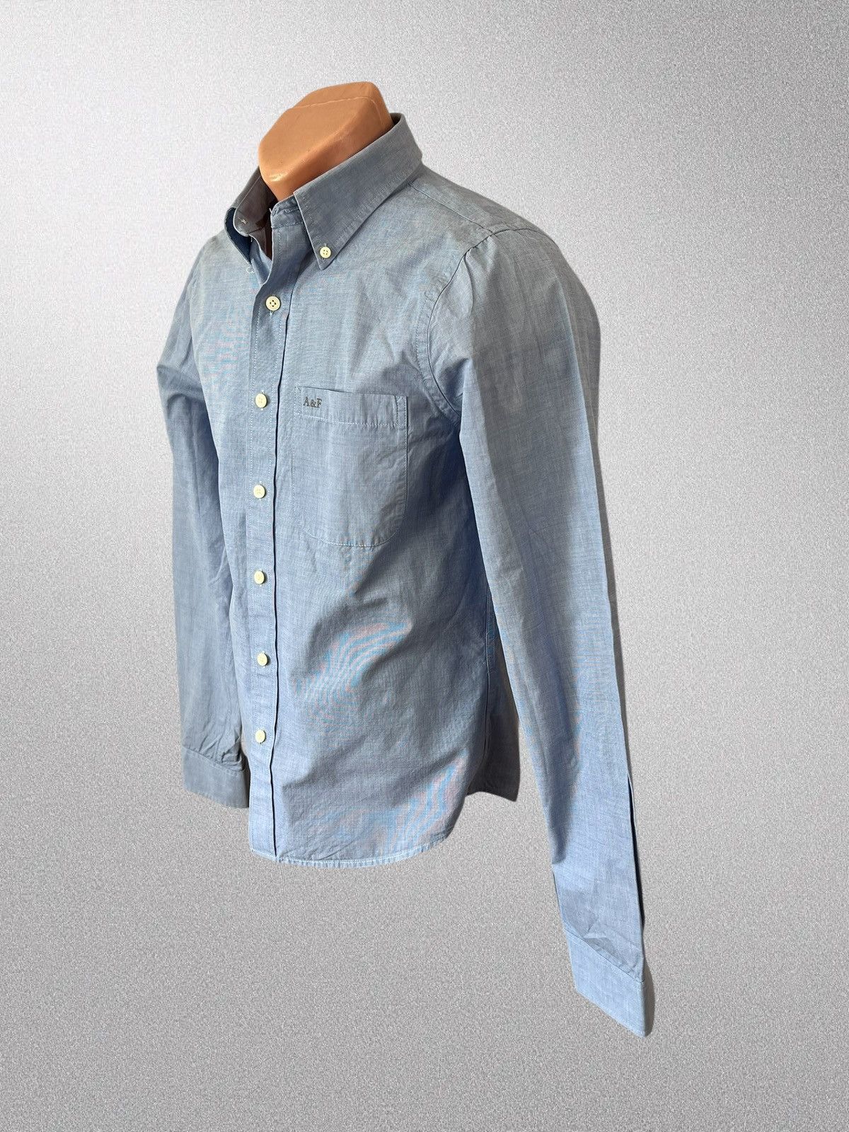 Abercrombie & Fitch Abercrombie & Fitch Muscle blue shirt size M/L Size US M / EU 48-50 / 2 - 4 Thumbnail