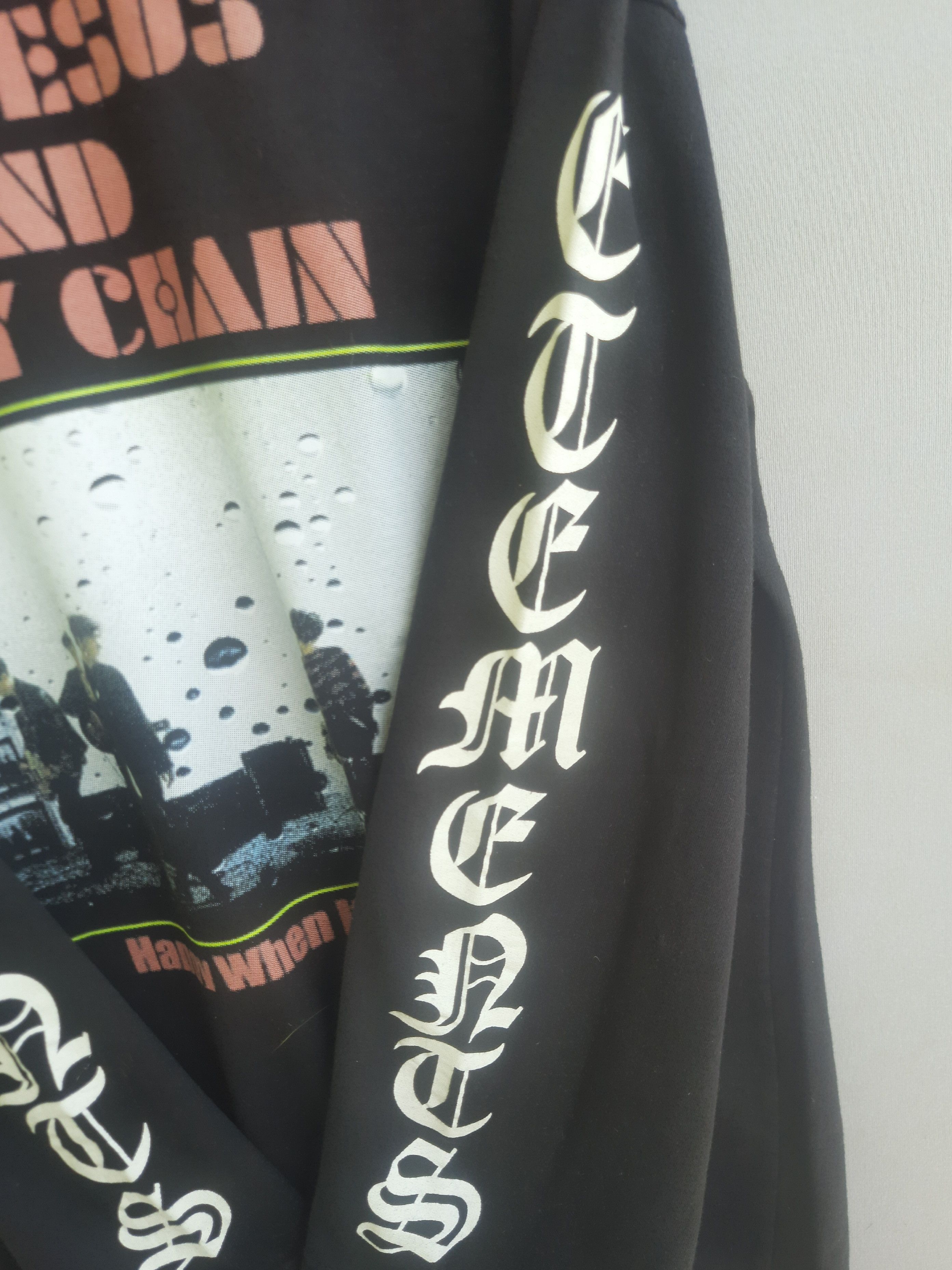 Band Tees The Jesus And Mary Chain Happy When it Rains Fan Made Size US S / EU 44-46 / 1 - 4 Thumbnail