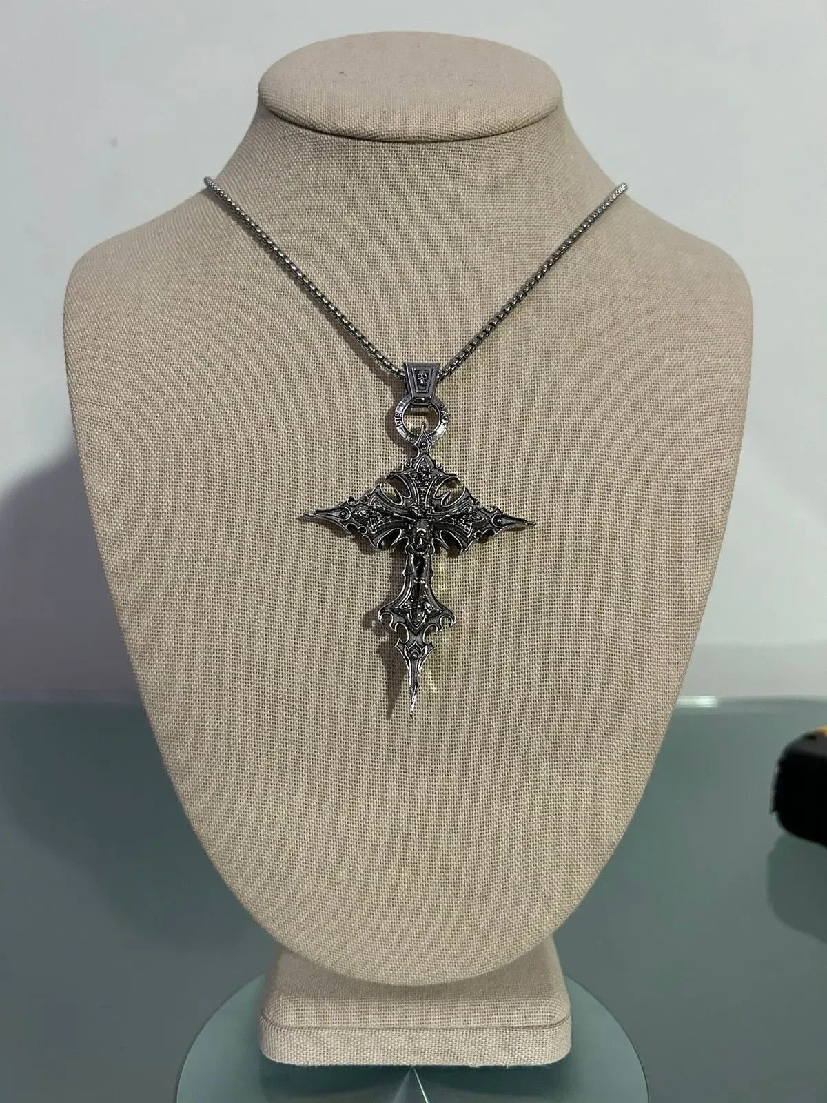 Japanese Brand Gothic Skeleton Cross Necklace Size ONE SIZE - 2 Thumbnail