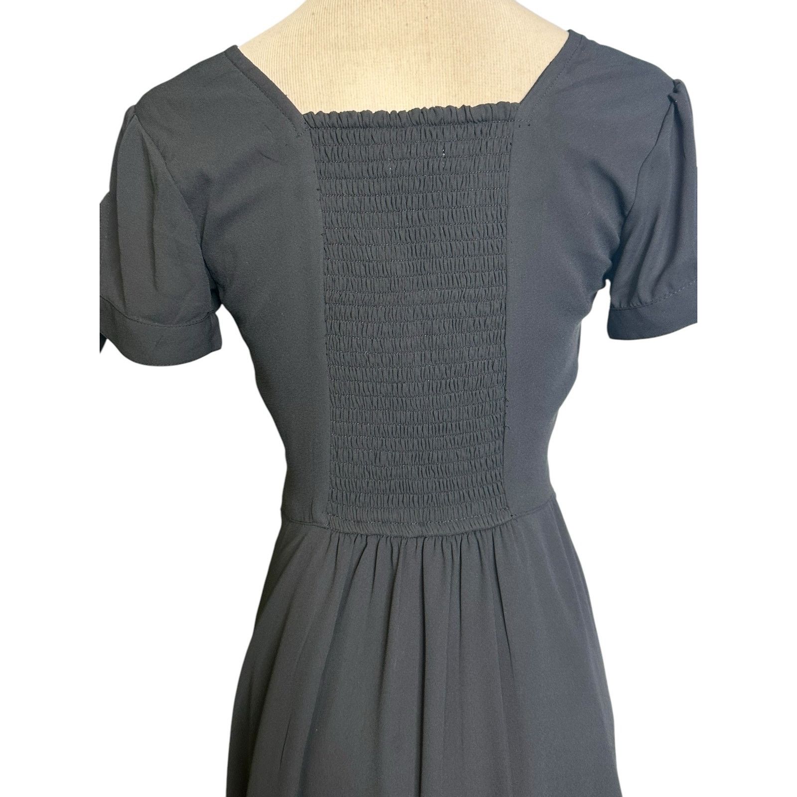 Abercrombie & Fitch Abercrombie & Fitch black A line mini skirt size XXS Size XXS / US 00 / IT 34 - 10 Thumbnail