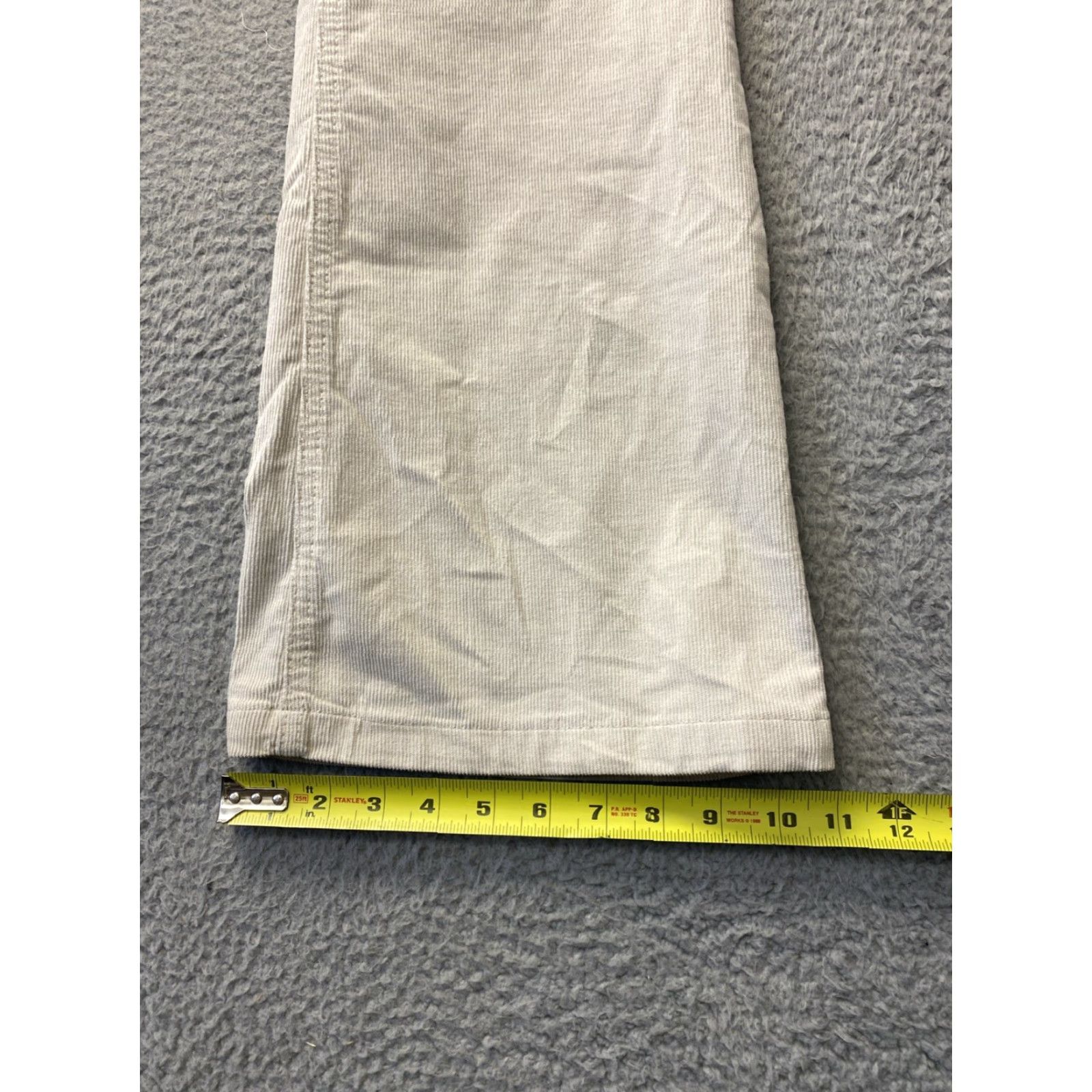 Gap Gap Corduroy Pants Women's 12/31 Ivory High Rise Wide-Leg Zip Pants Size 34" / US 12 / IT 48 - 6 Thumbnail