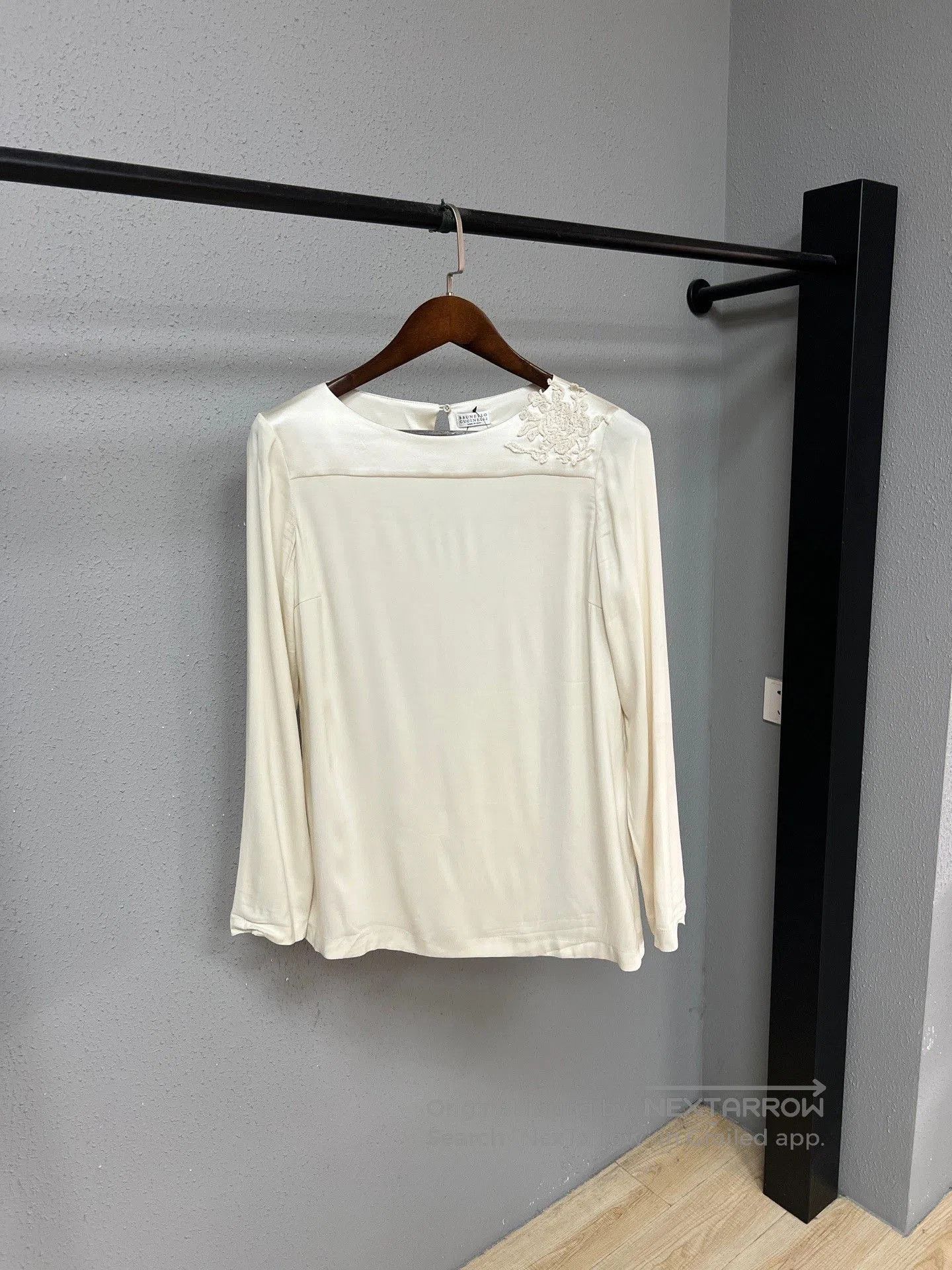 Brunello Cucinelli Brunello Cucinelli Silk Blouse. Size L / US 10 / IT 46 - 1 Thumbnail