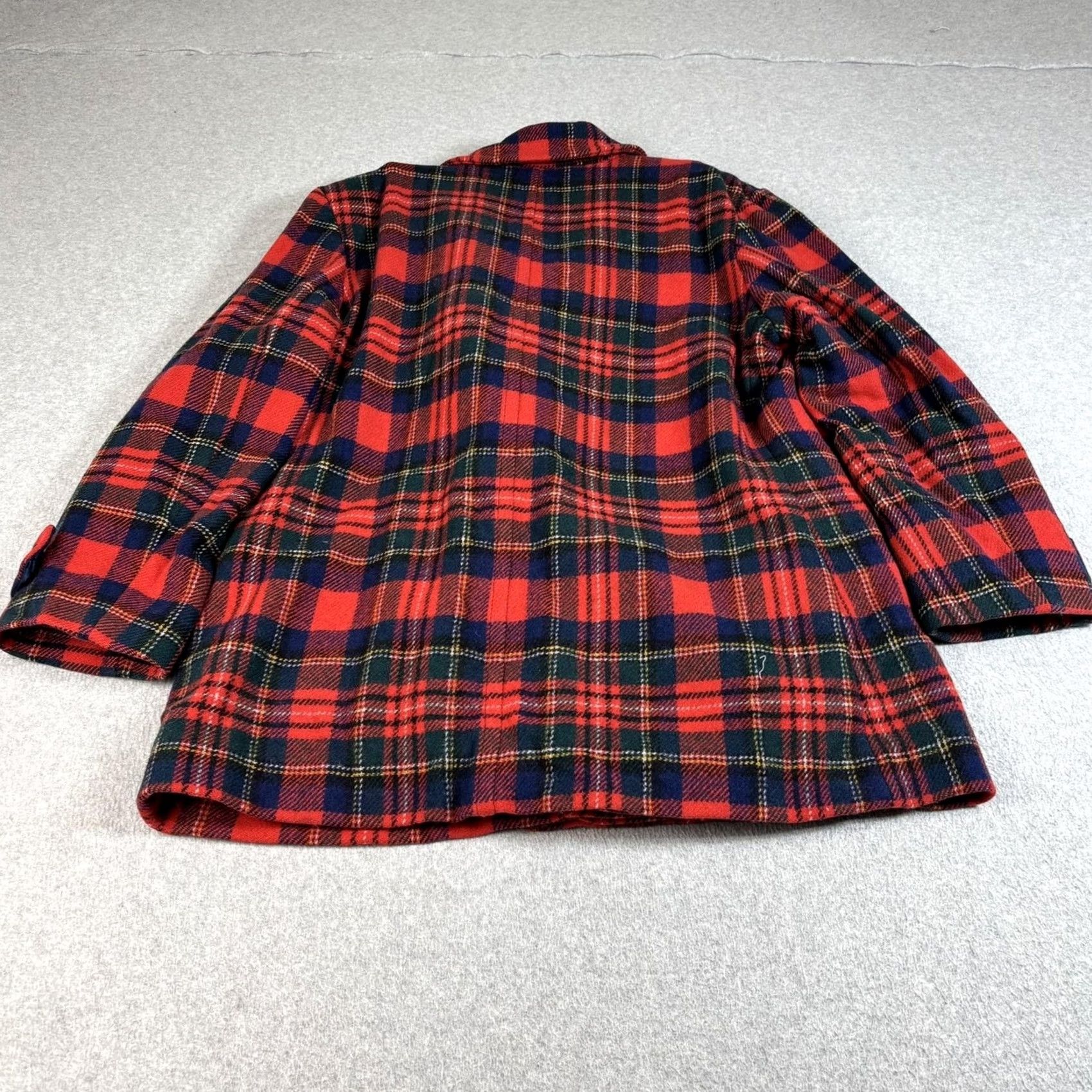 Pendleton VINTAGE Pendleton Wool Pea Coat Women 16 Red Plaid Double Breasted Heritage 70s Size XXL / US 16-18 / IT 52-54 - 2 Thumbnail