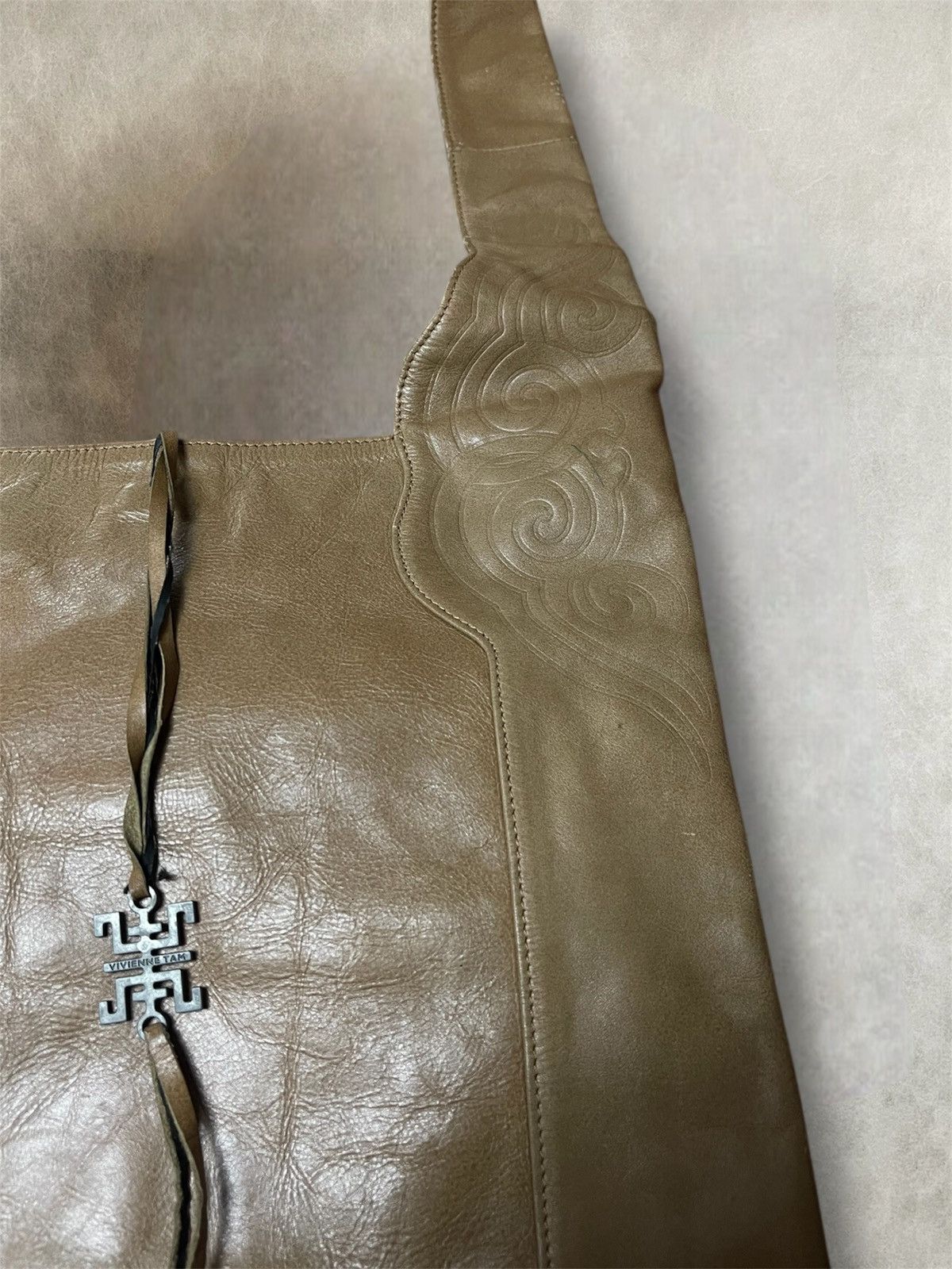 Other AW2002 Vievienne tam tan leather crossbody/hobo bag Size ONE SIZE - 6 Thumbnail
