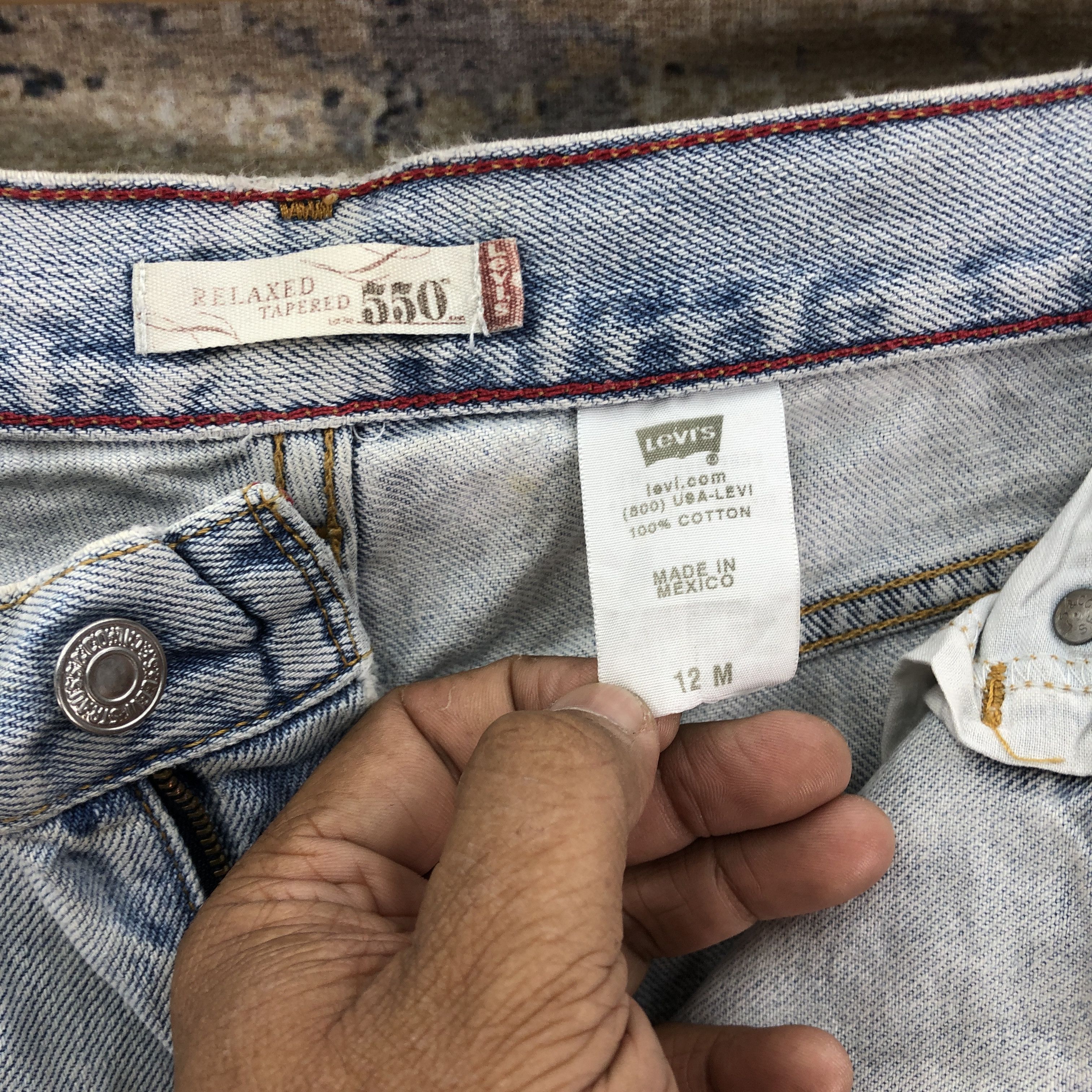 Levi's Vintage Levis 550 Light Wash Jeans Ripped Levi's Faded Denim Size US 30 / EU 46 - 10 Thumbnail
