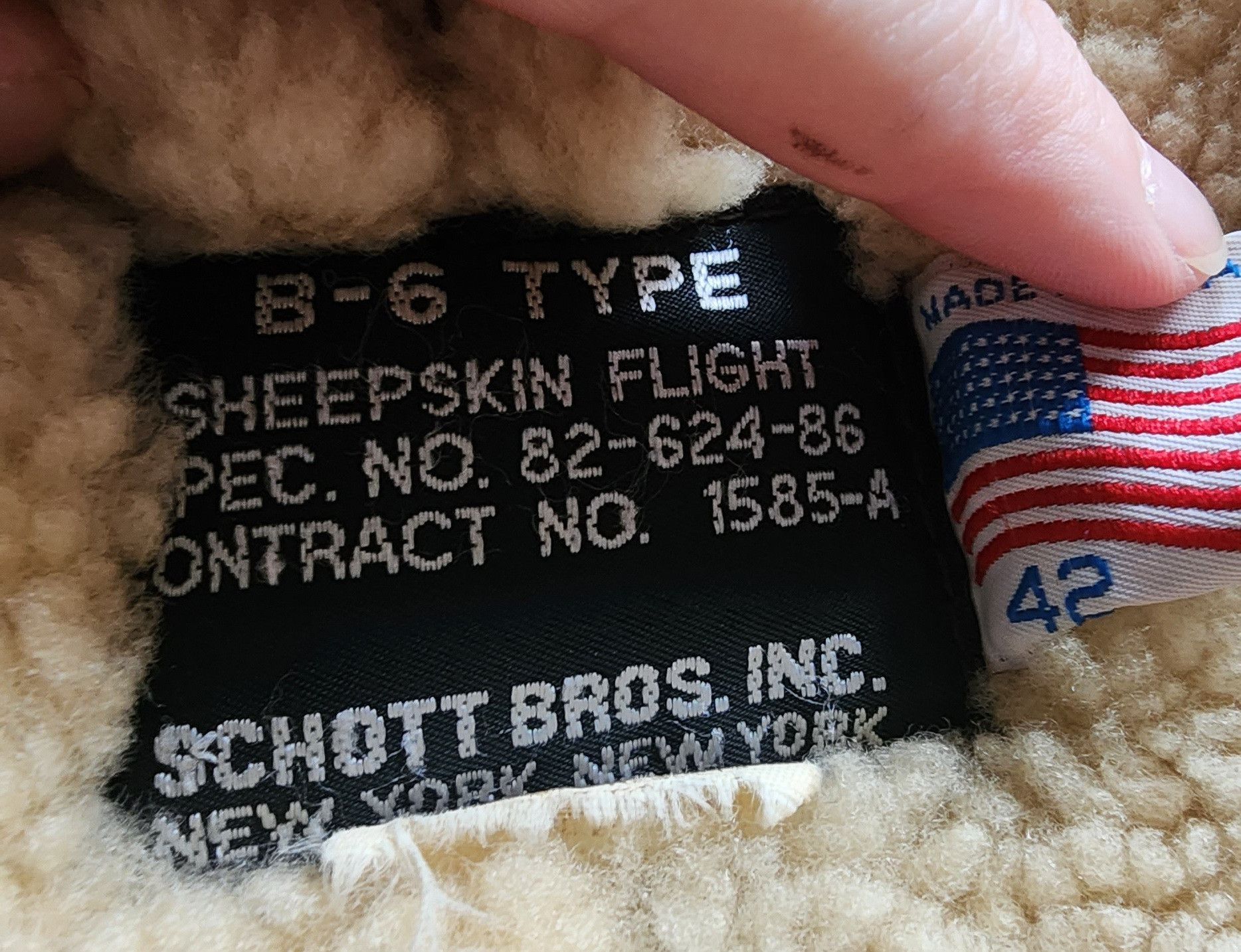 Schott Vintage x Schott x Sheepskin flight jacket Size US M / EU 48-50 / 2 - 3 Thumbnail