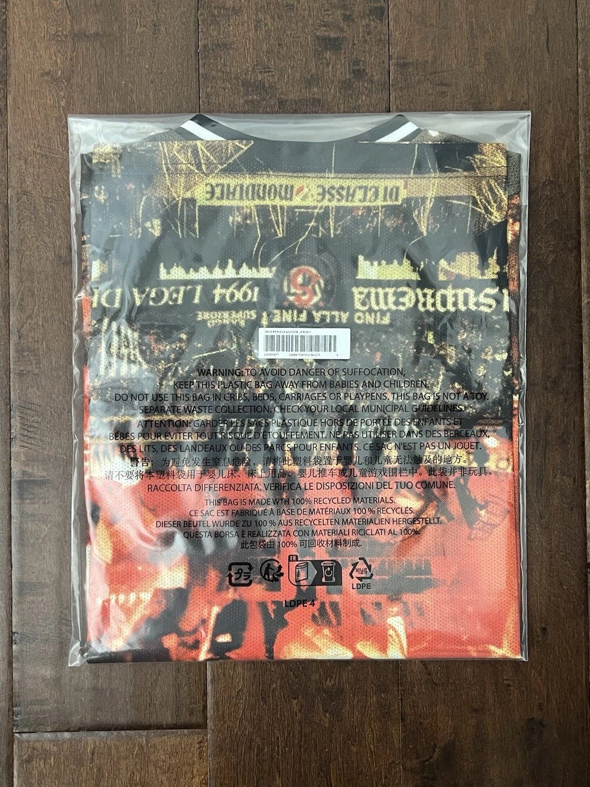 Supreme Supreme SS25 Vinci Per Noi Multicolor Soccer Jeresy Size S Size US S / EU 44-46 / 1 - 3 Thumbnail