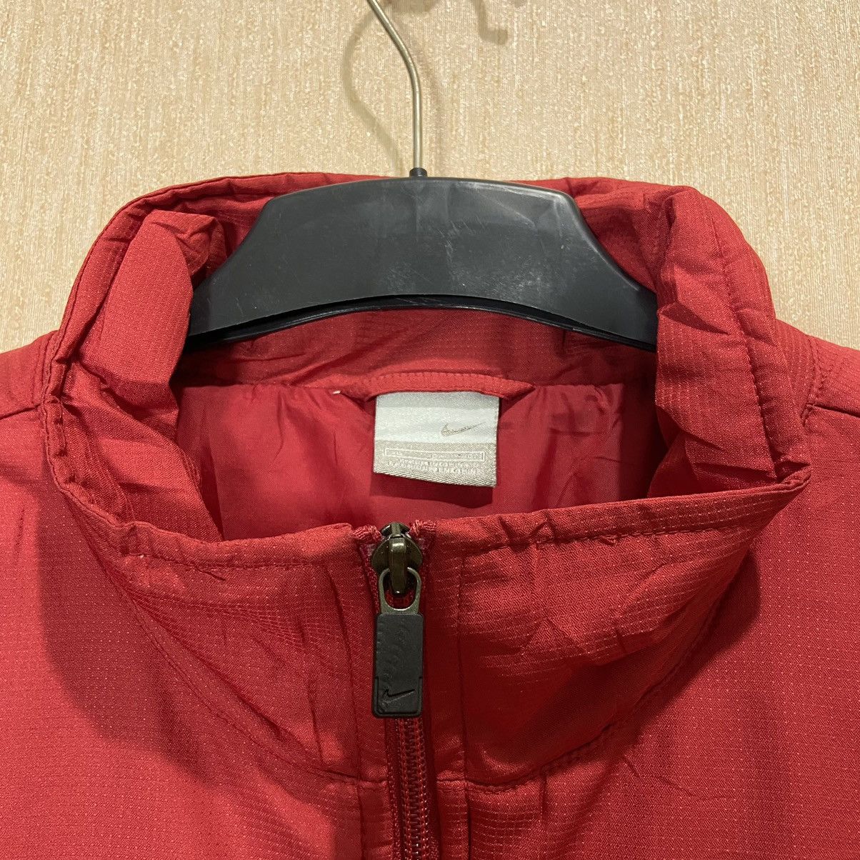 Nike Vintage Nike Swoosh Logo Puffer Jacket Size L fit XL Size US L / EU 52-54 / 3 - 4 Thumbnail