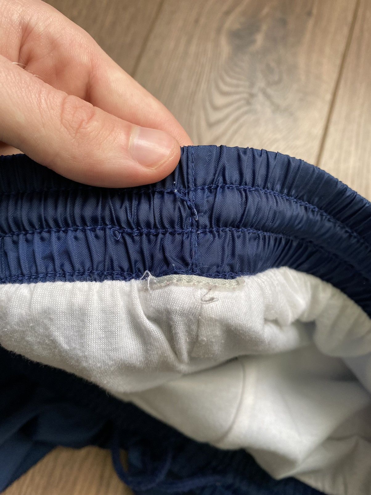 Nike × Vintage Vintage Nike 90’s Nylon Blue Pants Men’s Size M Size US 34 / EU 50 - 12 Thumbnail