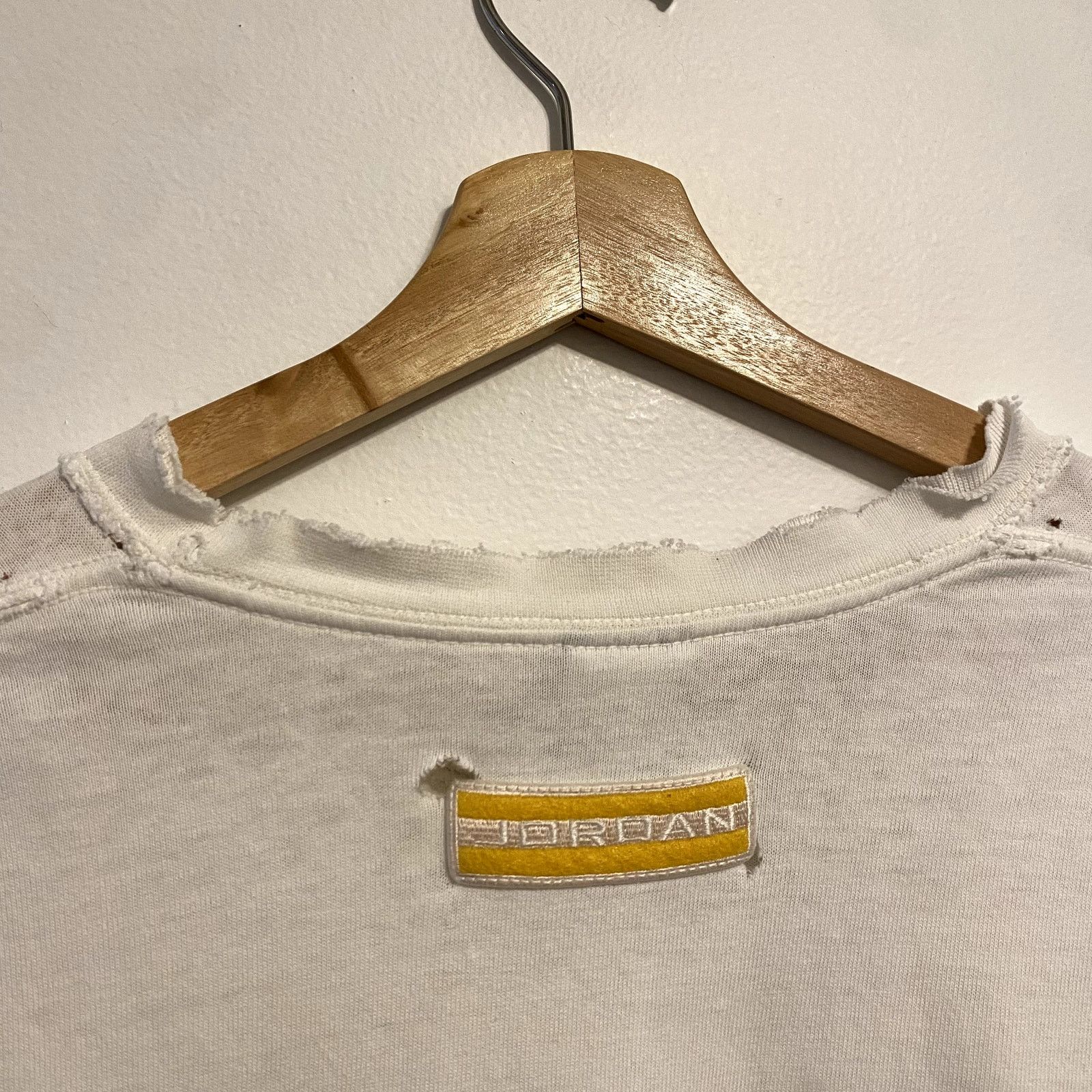 Jordan Brand × Nike × Vintage Vintage Jordan Jumpman Felt Logo 90s Long Sleeve T Shirt Size US L / EU 52-54 / 3 - 8 Thumbnail