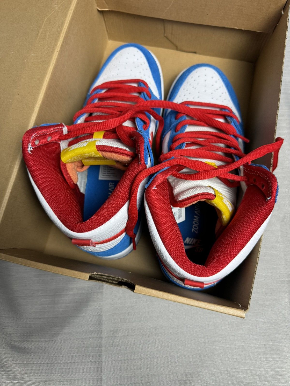 Nike Nike SB Dunk Hi “Doraemon” 2020 Size US 9 / EU 42 - 2 Thumbnail