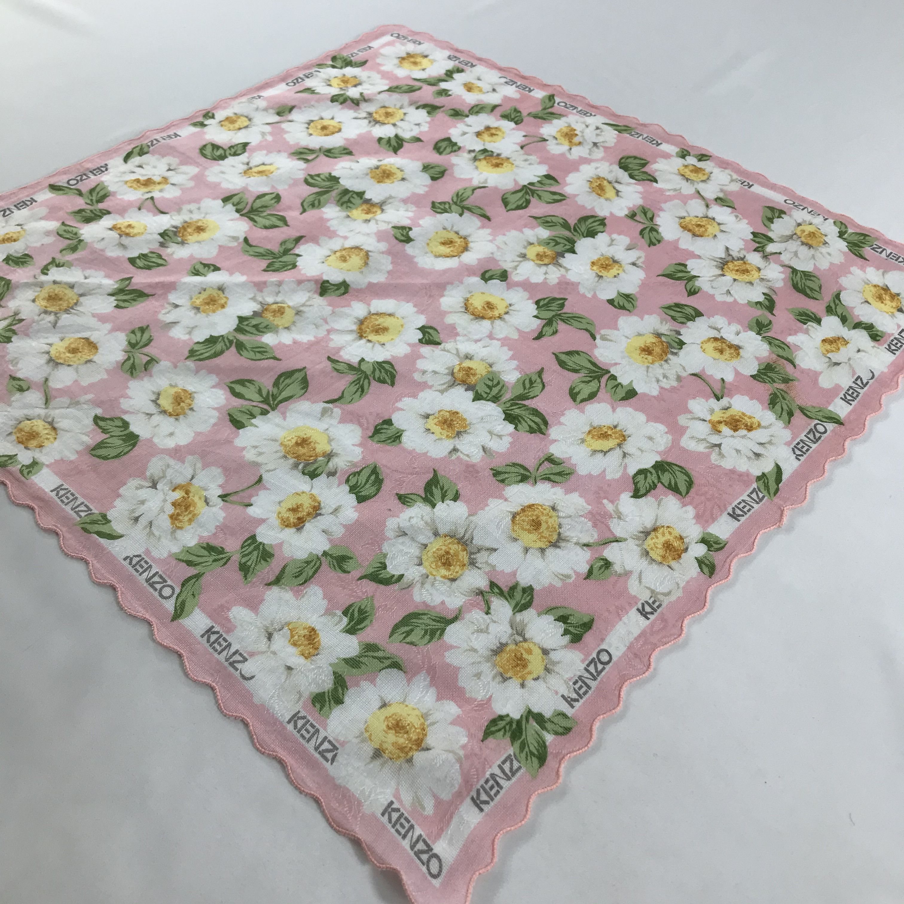 Kenzo × Vintage Kenzo Bandana / Handkerchief / Neckerchief - S1304 Size ONE SIZE - 2 Thumbnail