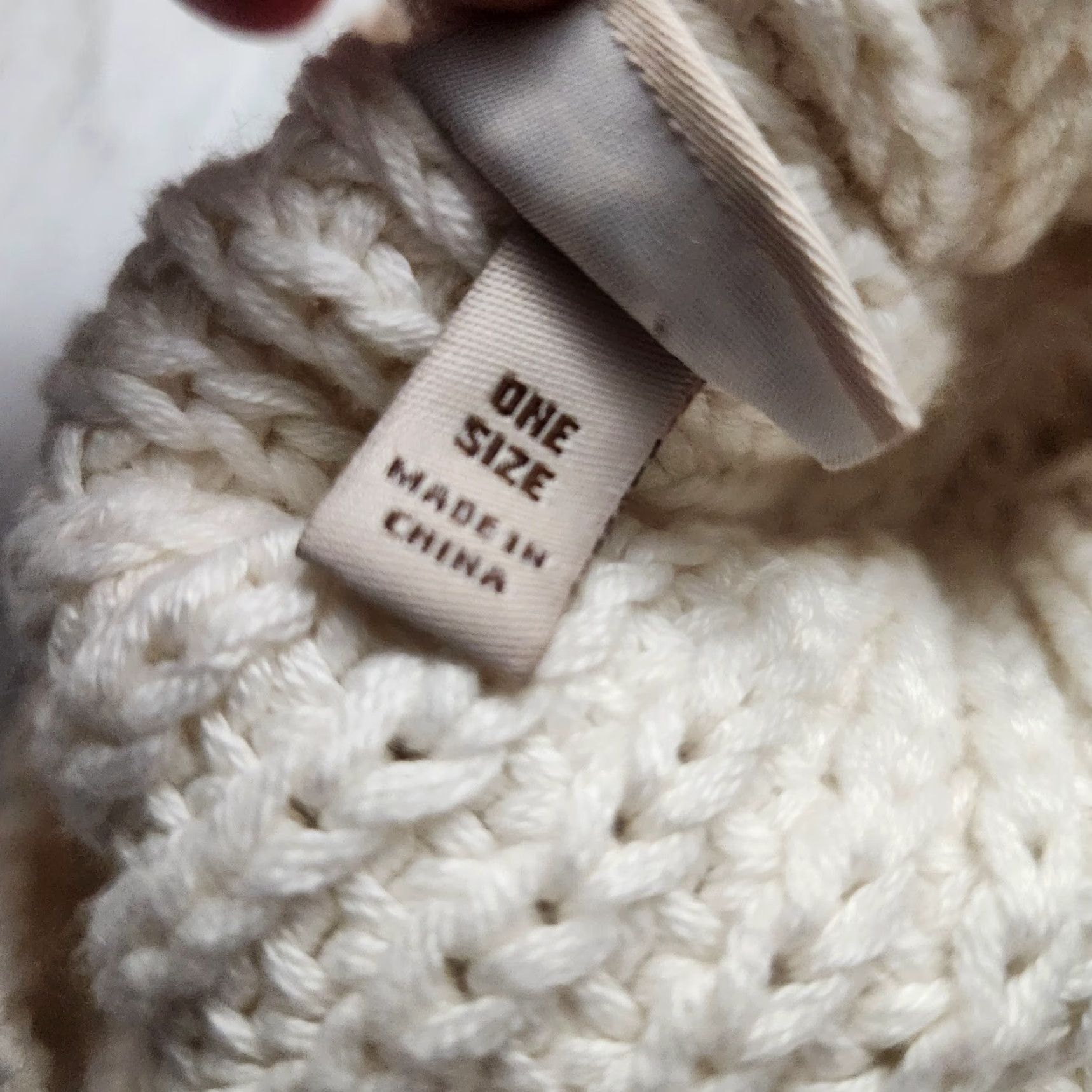 Ugg VINTAGE Y2K UGG Knitted Ivory Peak Cap Hat Women One Size Ivory Cotton Knit Button Size ONE SIZE - 8 Thumbnail