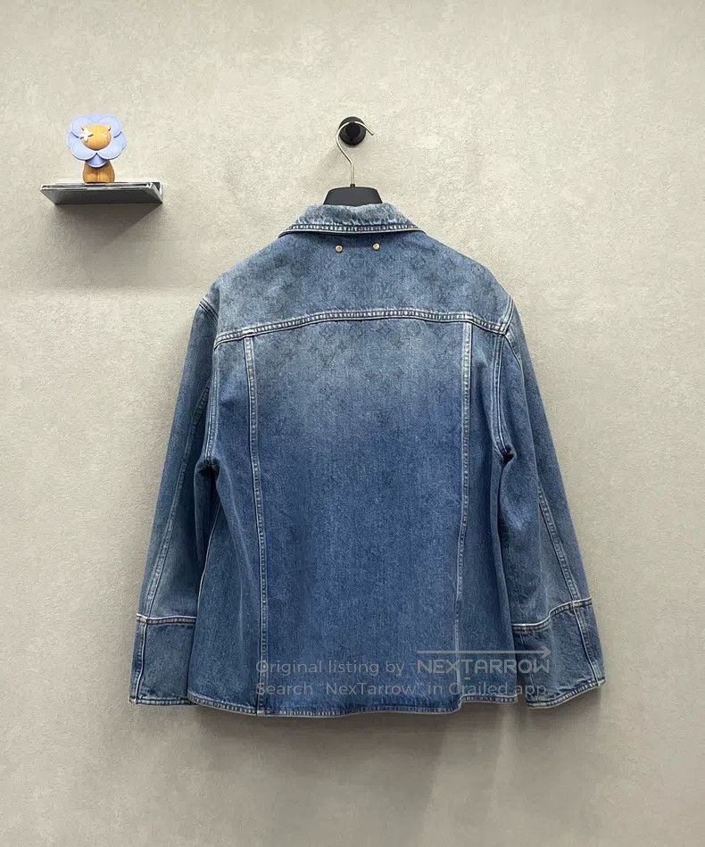 Louis Vuitton Louis Vuitton Blue gradient denim jacket Size US L / EU 52-54 / 3 - 3 Thumbnail