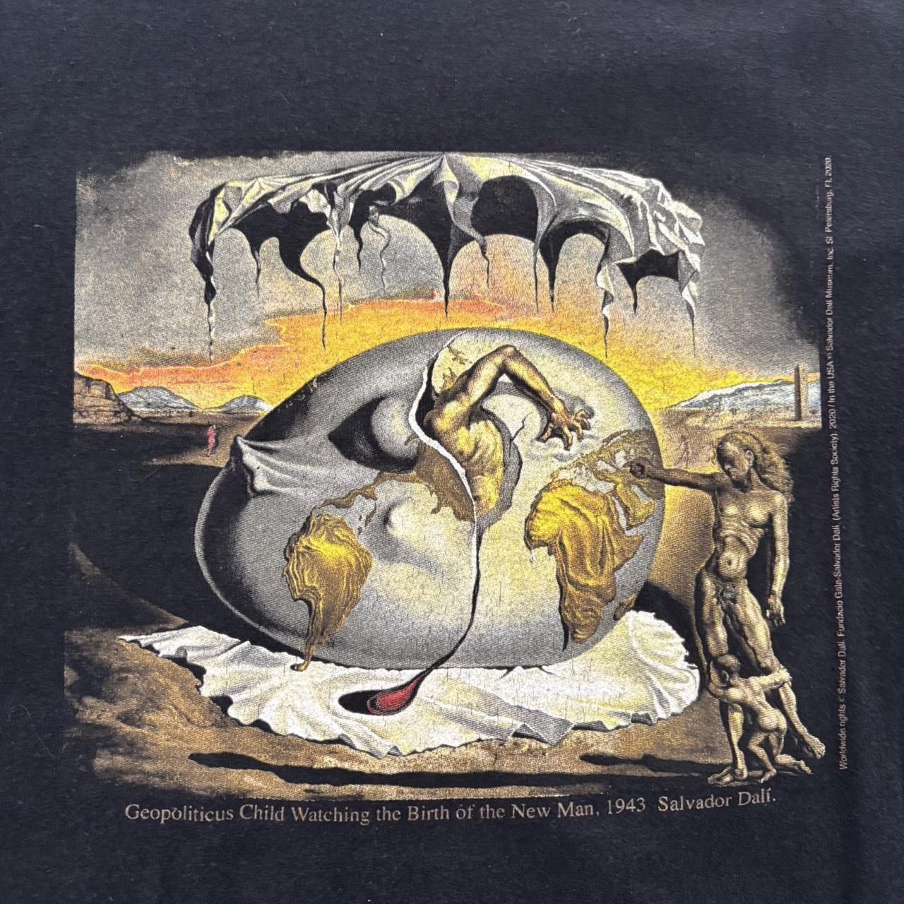 Vintage Vintage Dali Tee Geopoliticus Child Art T-Shirt Size US M / EU 48-50 / 2 - 3 Thumbnail