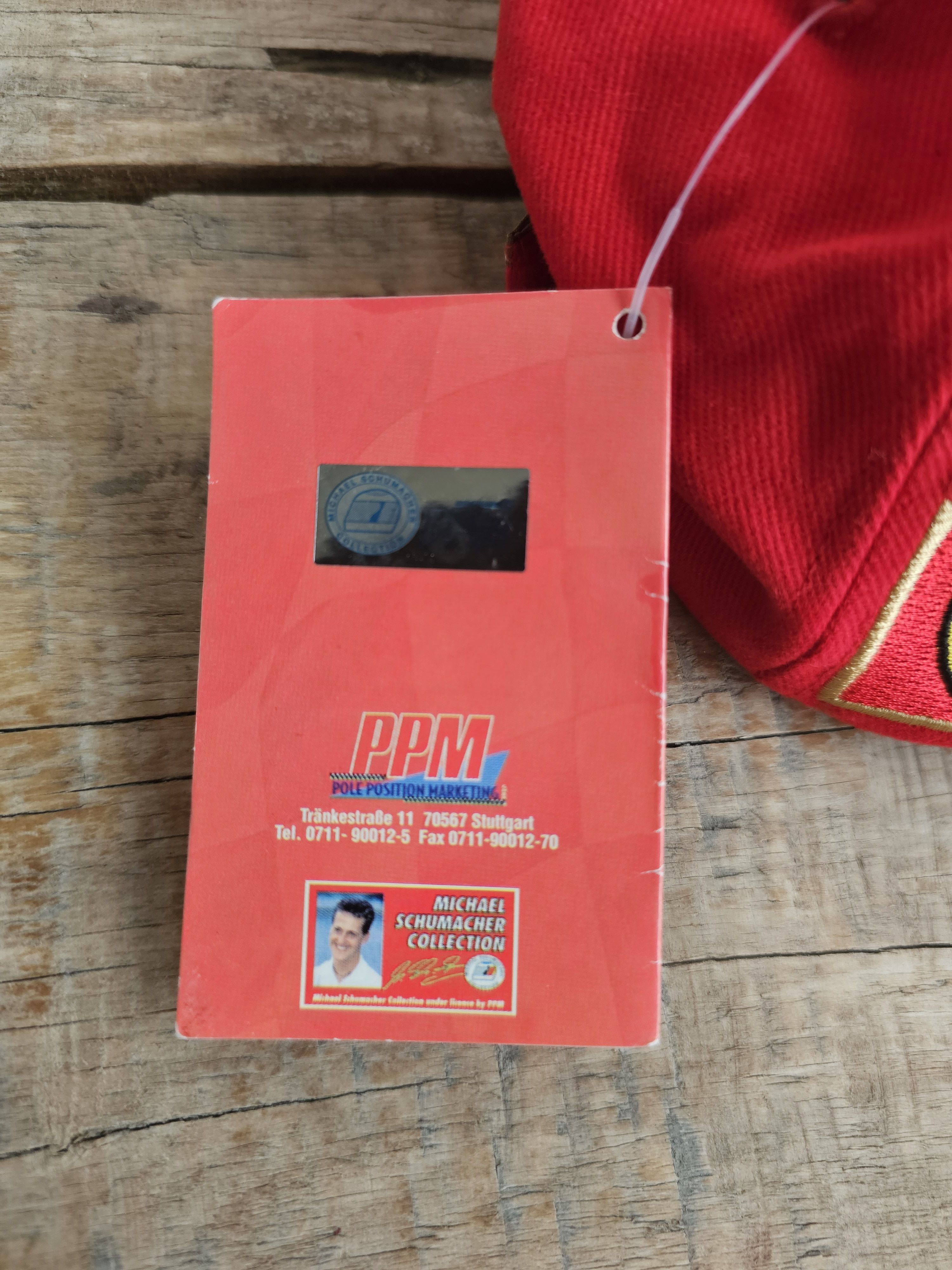 Ferrari Michael Schumacher F1 2001 Championship Hat Size ONE SIZE - 5 Thumbnail