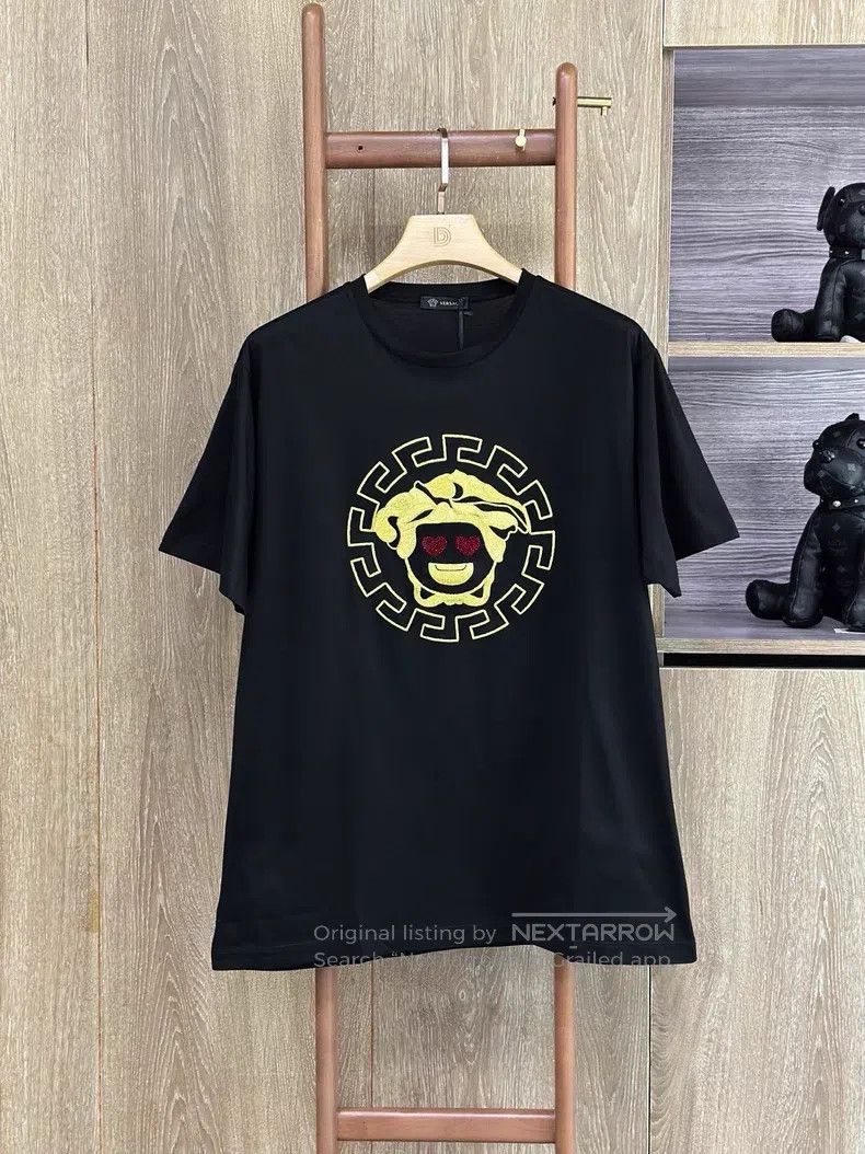 Versace Versace Black figure embroidered short-sleeved T-shirt Size US XS / EU 42 / 0 - 1 Thumbnail