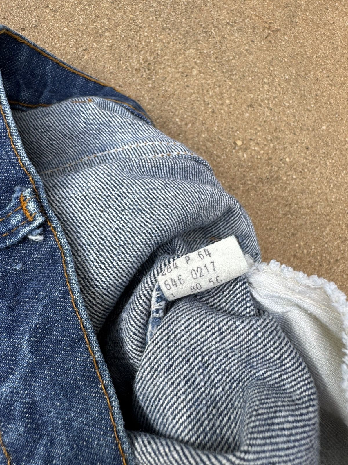 Levi's Vtg 80’s Levi’s 646 Orange Tab Bellbottom Flare Jeans 32x27 Size US 32 / EU 48 - 6 Thumbnail