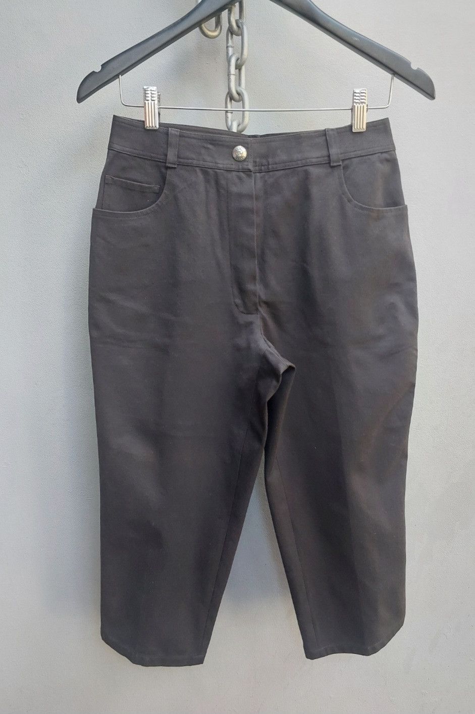 Chanel Black Cotton Cropped Pants with Side Tape