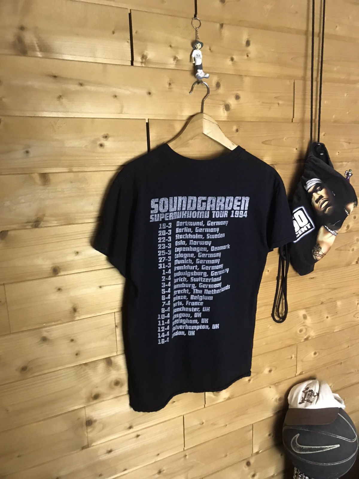 Band Tees Vintage Soundgarden Superunknown 1994 tour t-shirt Size US M / EU 48-50 / 2 - 11 Thumbnail