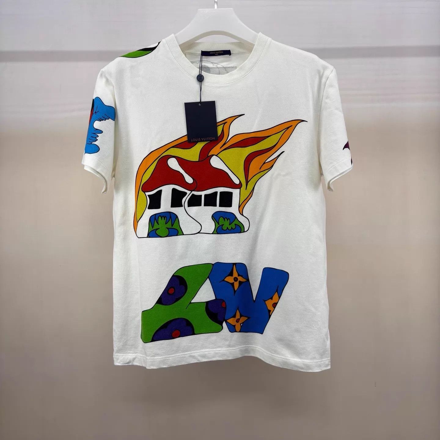 Louis Vuitton LV Cartoon Train Head Print Short Sleeve Tee L Size L / US 10 / IT 46 - 1 Thumbnail