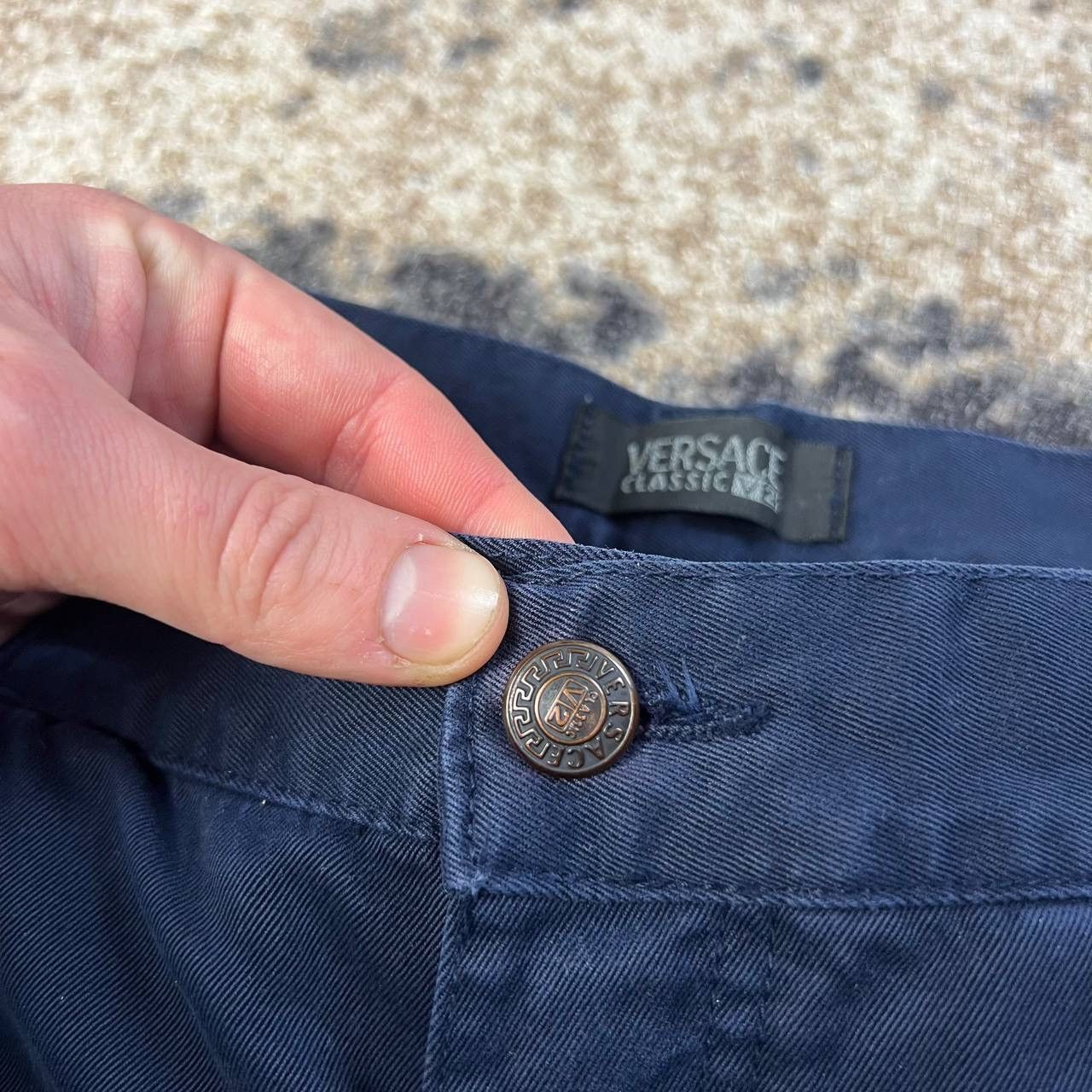 Versace Versace Classic V2 Vintage Luxury Mini Logo Chino Pants Size US 34 / EU 50 - 9 Thumbnail