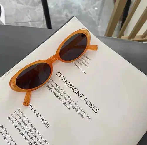 Designer Vintage round frame sunglasses Size ONE SIZE - 2 Thumbnail