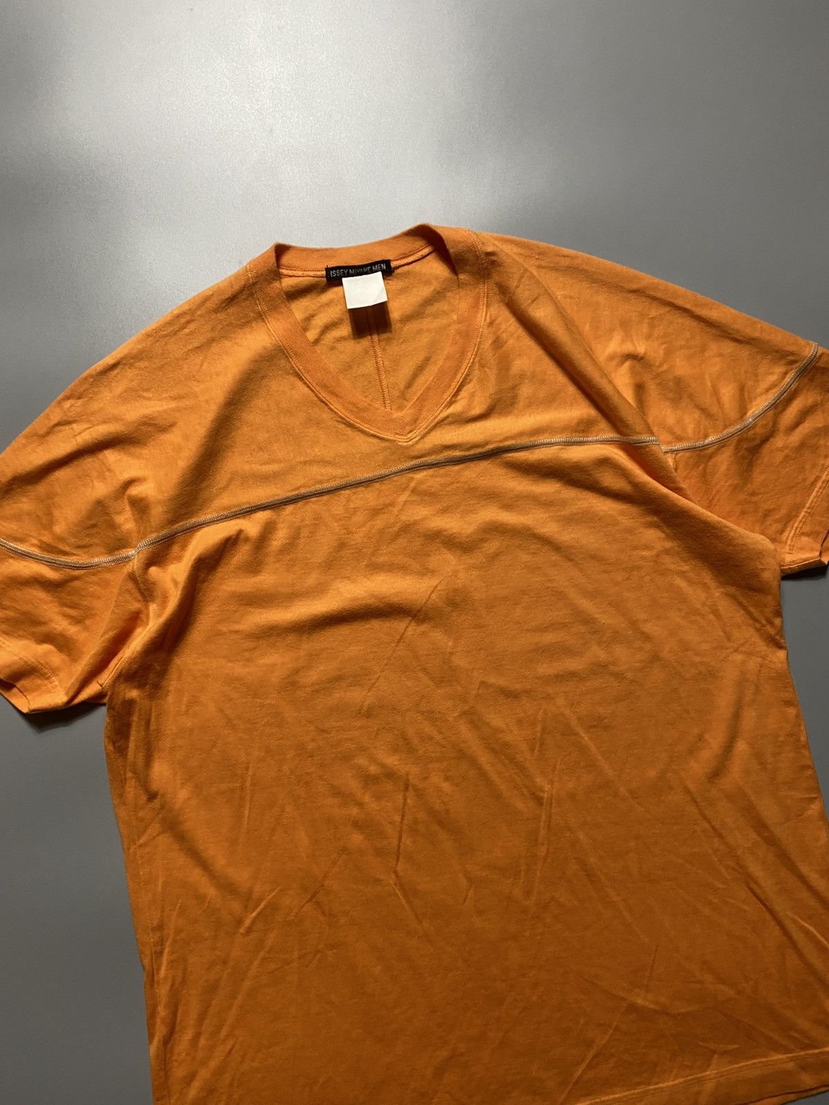 Issey Miyake ISSEY MIYAKE MEN VNECK LINE TEE Size US M / EU 48-50 / 2 - 4 Thumbnail