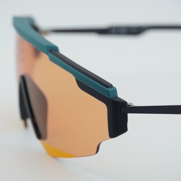 Nike NIKE MARQUEE EDGE FN 379 Sunglasses Teal Shield Frame Size ONE SIZE - 2 Thumbnail
