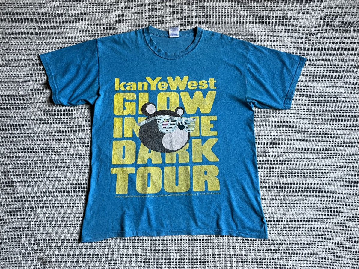 Kanye West Vintage Kanye West Glow in the dark tour tshirt Size US L / EU 52-54 / 3 - 1 Thumbnail