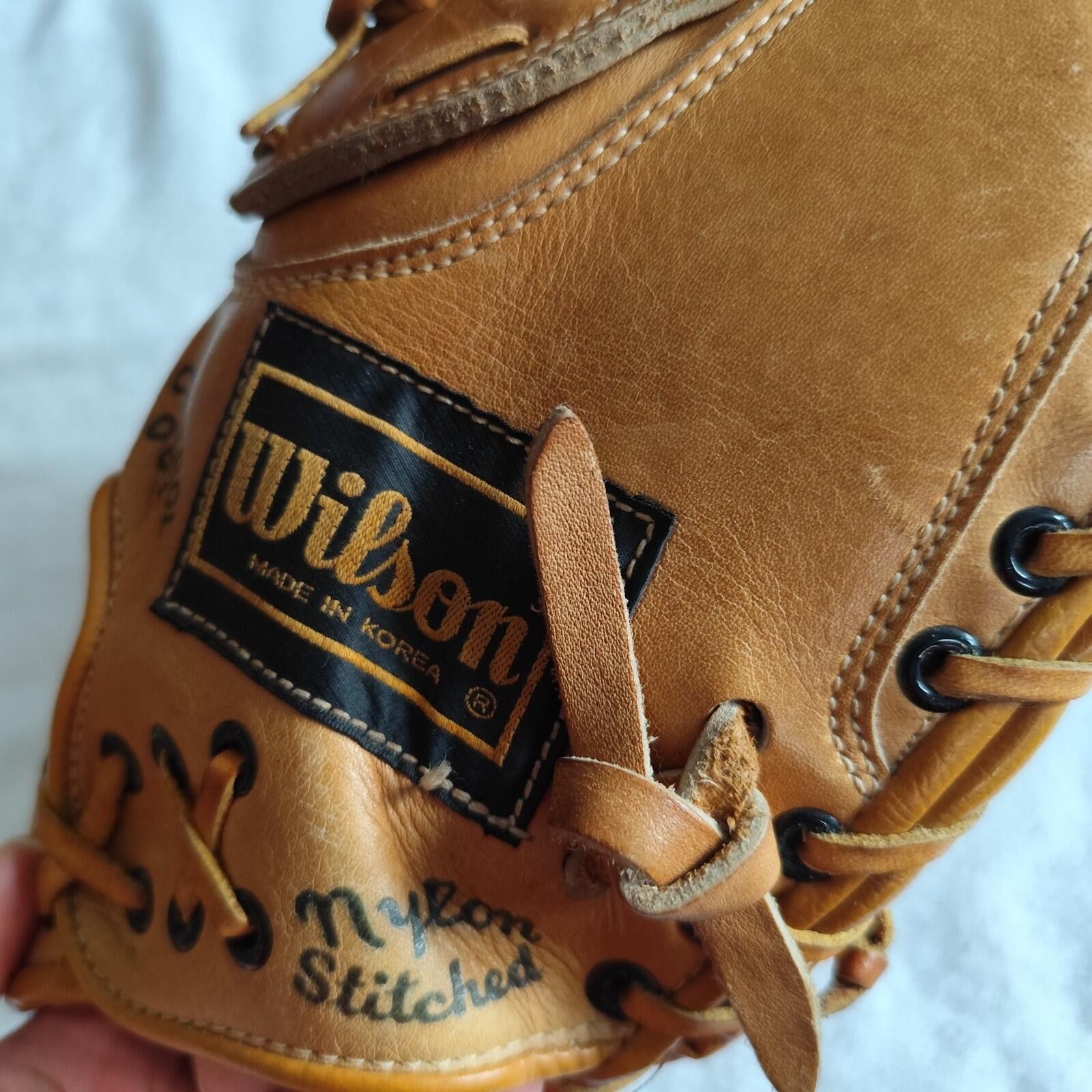Wilson Vintage Wilson Catchers Mitt A2516 Right Hand Throw Leather Size ONE SIZE - 2 Thumbnail