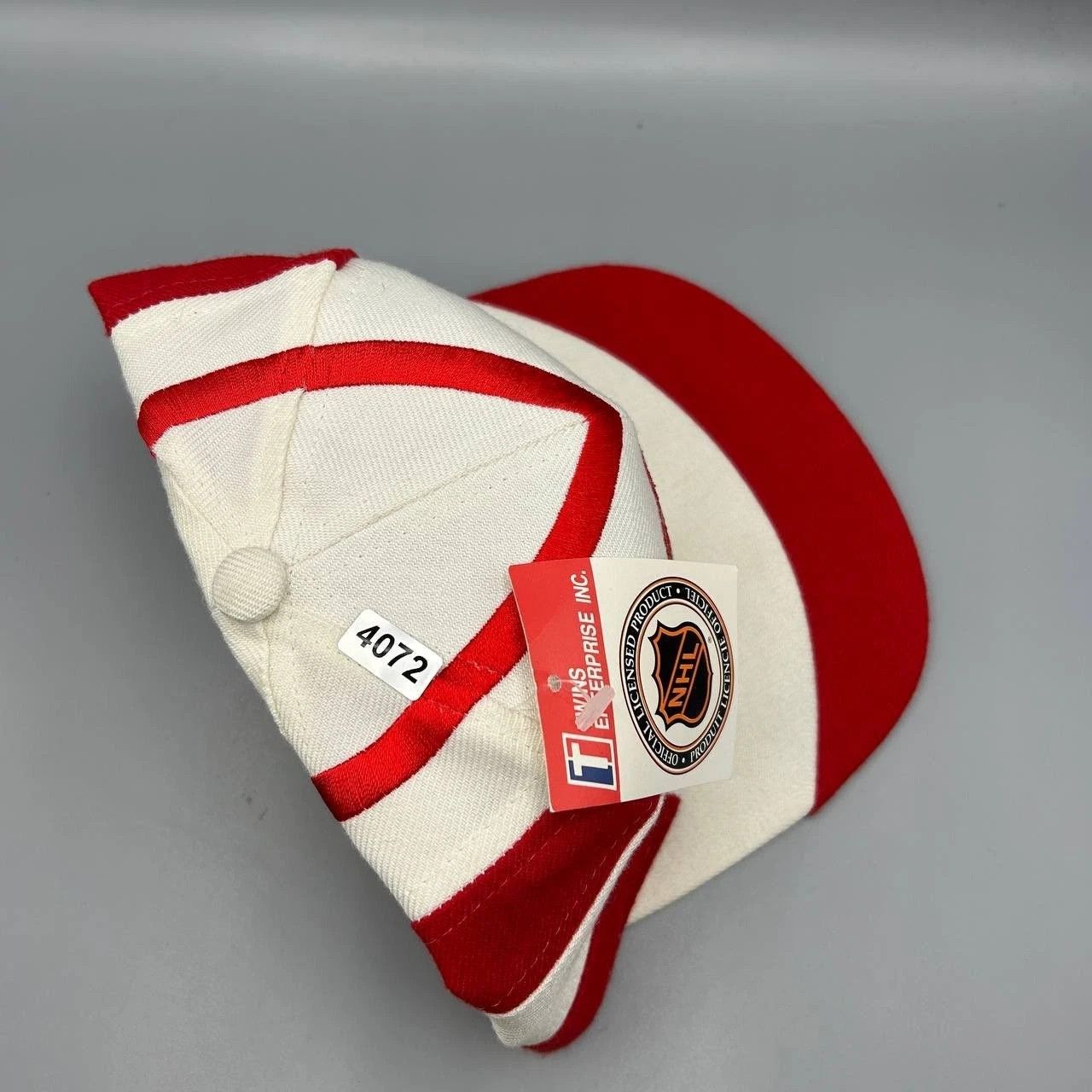 Twins Enterprise Inc. Vintage Detroit Red Wings Hat Men White NHL Snap Back Cap Size ONE SIZE - 9 Thumbnail
