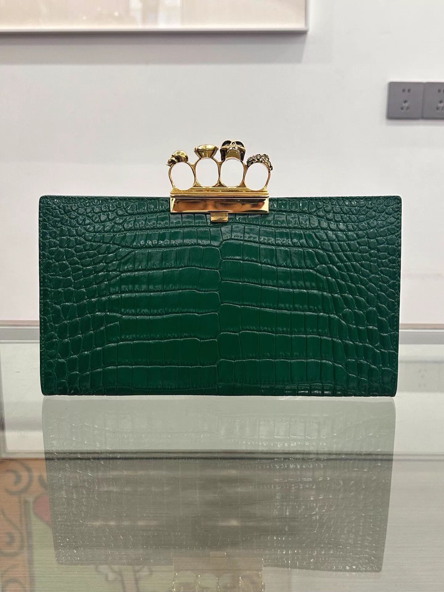Alexander McQueen AMQ Gold 4F Skull Swarovski Green Croc Clutch 99New Size ONE SIZE - 1 Thumbnail