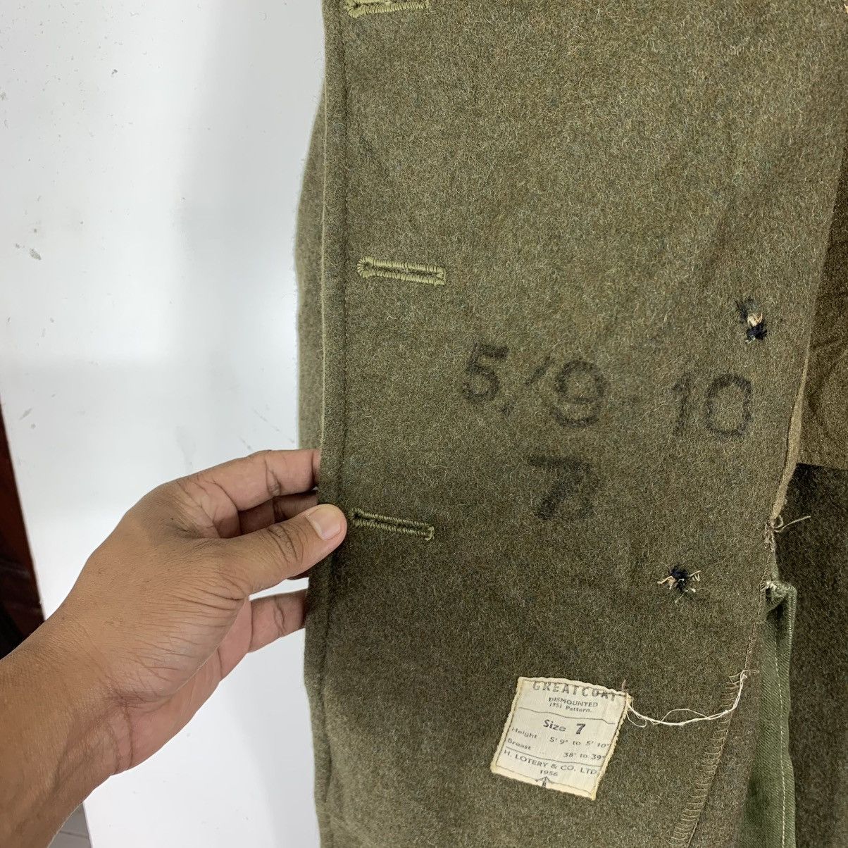 Vintage VINTAGE 1950s BRITISH MILITARY GREAT COAT DISMOUNTED Size US M / EU 48-50 / 2 - 8 Thumbnail
