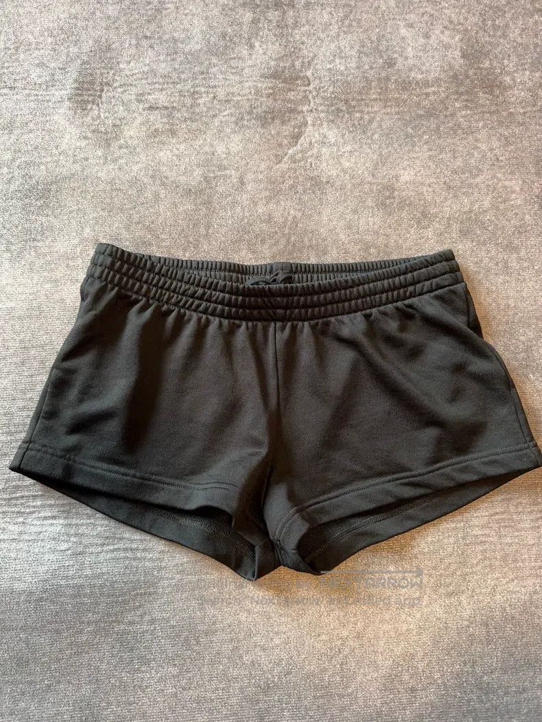Balenciaga Balenciaga size M Distressed Sport Shorts Size US 27 - 1 Thumbnail
