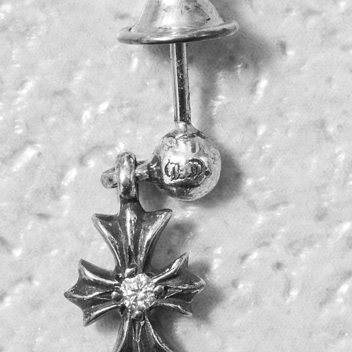 Chrome Hearts DIAMOND CHROME HEARTS Tiny E Silver Diamond Earring Size ONE SIZE - 7 Thumbnail