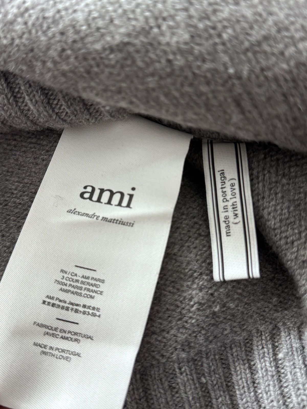 AMI AMI Paris De Coeur Red Sweater Grey Oversized Medium Unisex Size US M / EU 48-50 / 2 - 9 Thumbnail