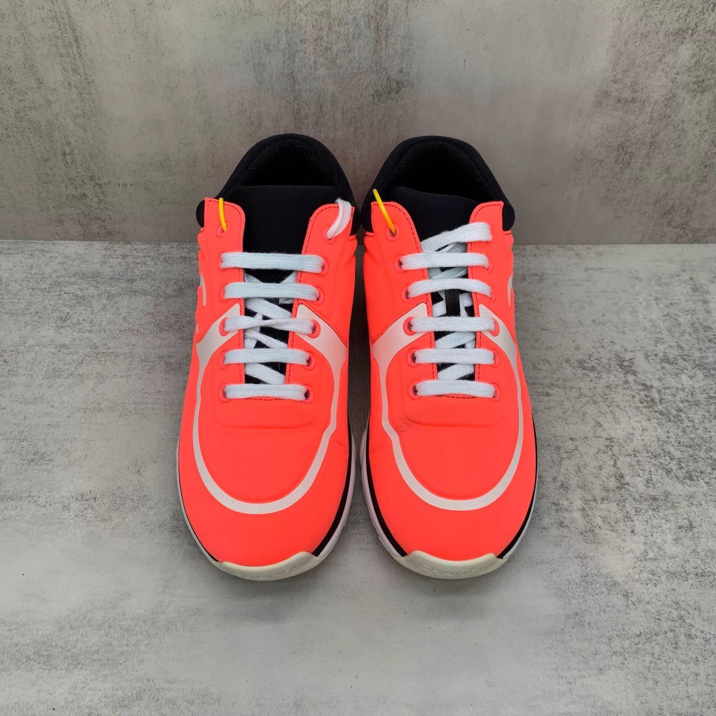 Chanel Chanel Tangerine Pink CC Logo Sneakers 37 98 New Size US 6.5 / IT 36.5 - 4 Thumbnail