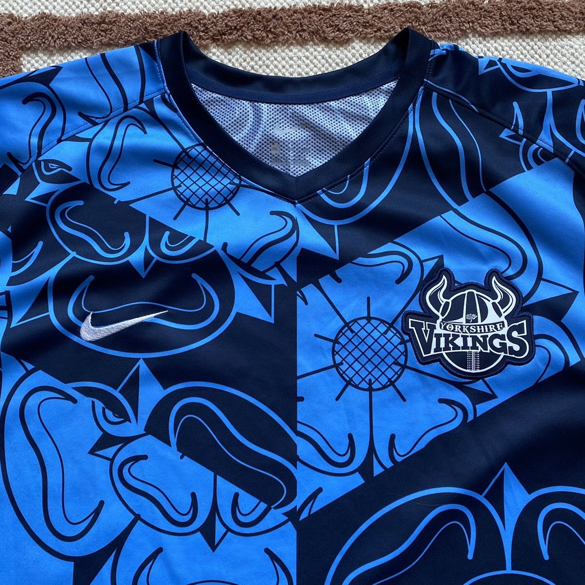 Nike NIKE YORKSHIRE VIKINGS FC BLOCKCORE JERSEY Size US XXL / EU 58 / 5 - 2 Thumbnail