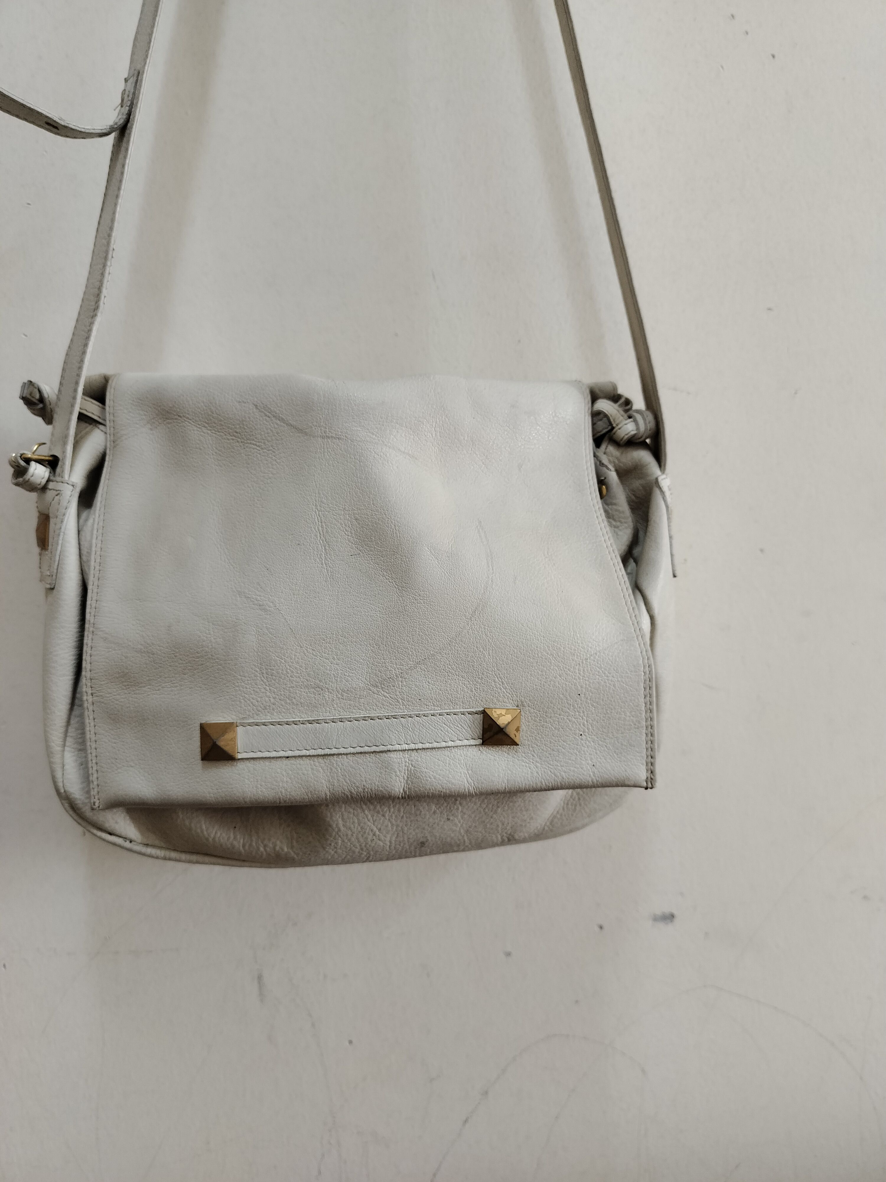 Givenchy Vintage Givenchy Life leather sling bag Size ONE SIZE - 2 Thumbnail