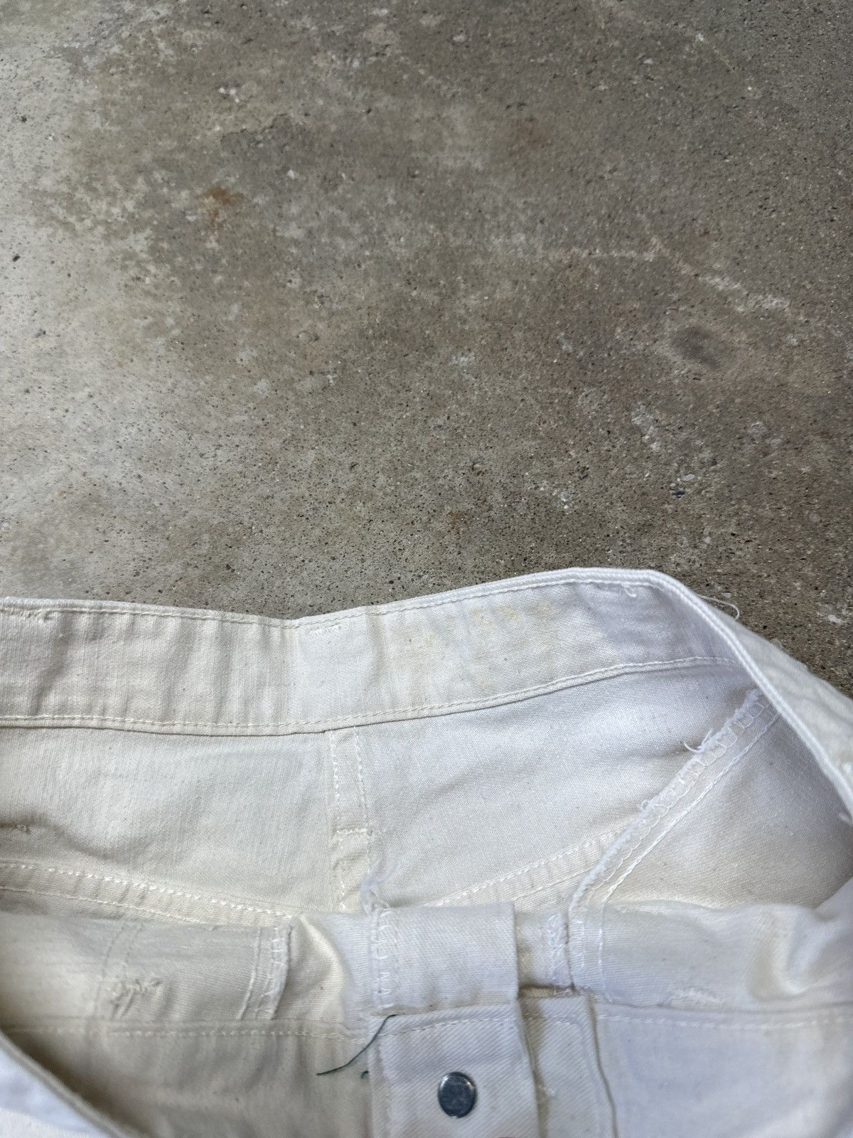 Vintage VINTAGE 80s DICKIES WHITE PAINTER CANVAS CARPENTER PANTS Size US 26 / EU 42 - 15 Thumbnail